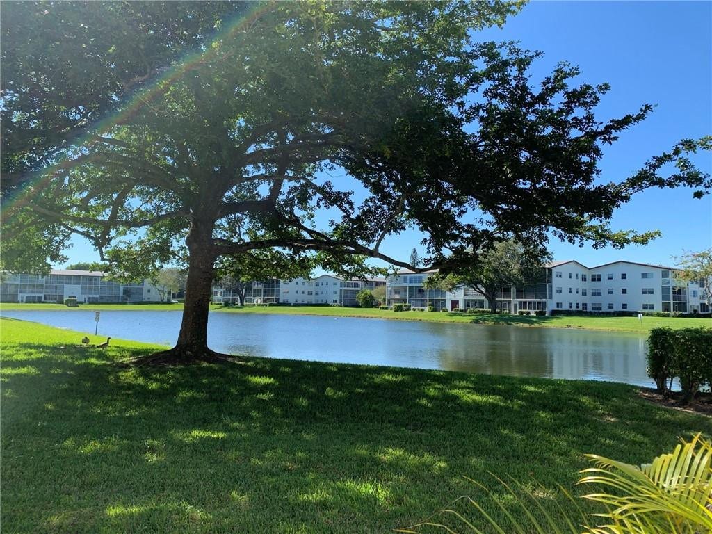 259 Fanshaw G, Boca Raton, FL 33434 Photo 1