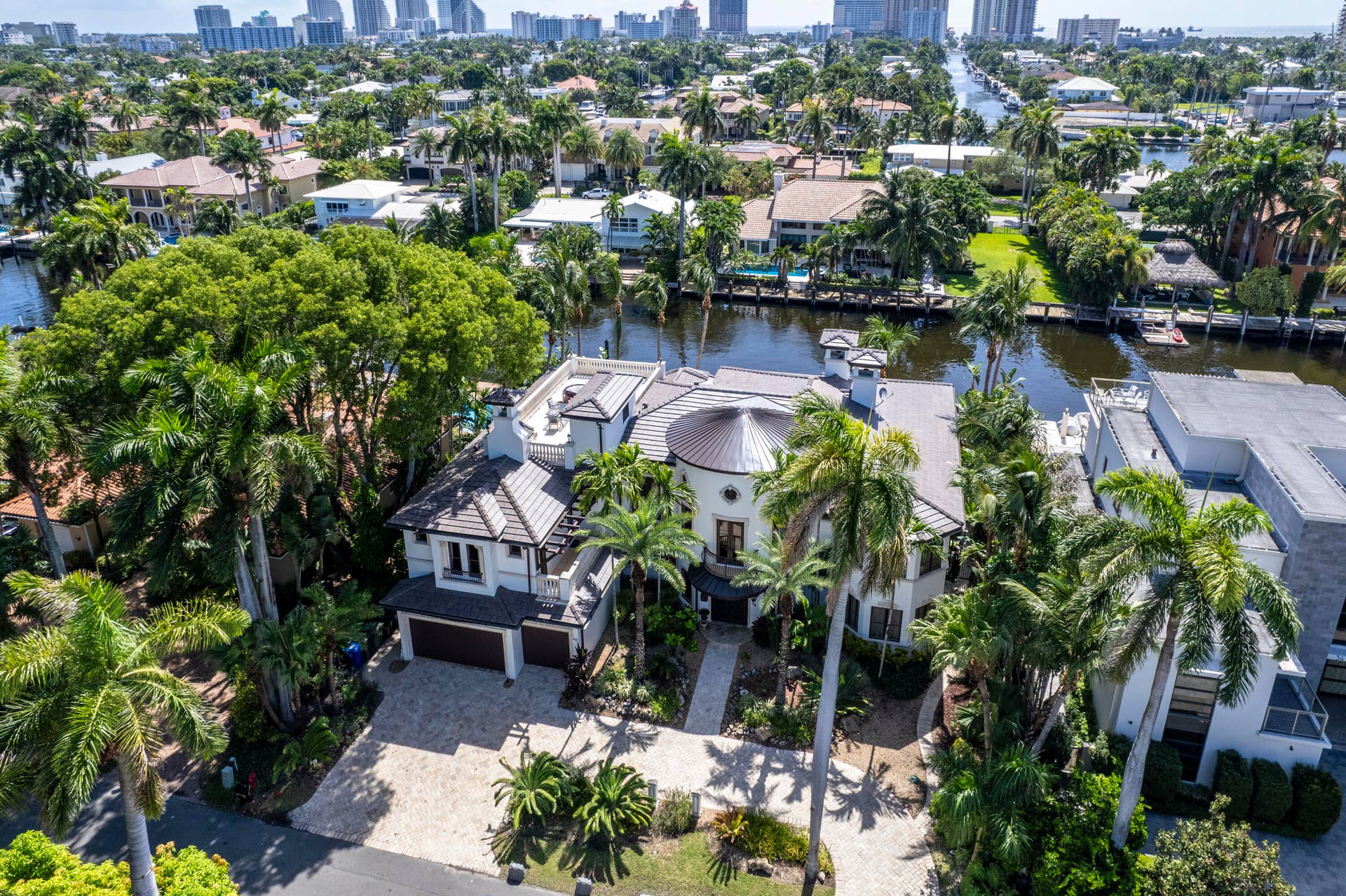 42 Nurmi Drive, Fort Lauderdale, FL 33301 3.Still-4