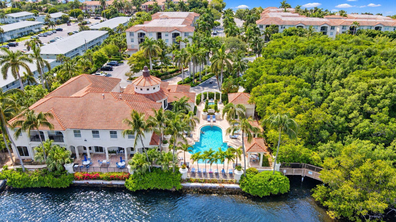 2109 TUSCANY Way, #109, Boynton Beach, FL 33435 Waterfront Clubhouse & Resort Pool