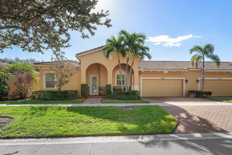 Property photo for 10017 SW DUCCIO Lane, Port St Lucie, FL