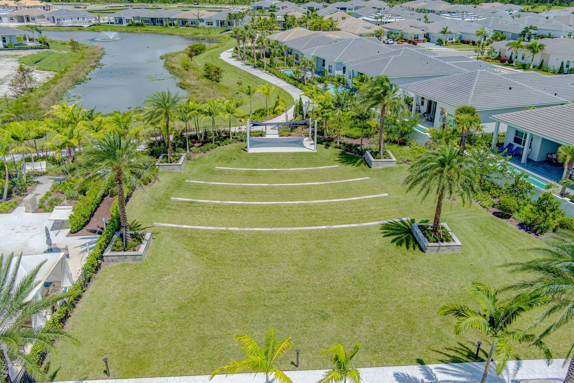 9934 Timber Creek Way, Palm Beach Gardens, FL 33412 Amphitheater