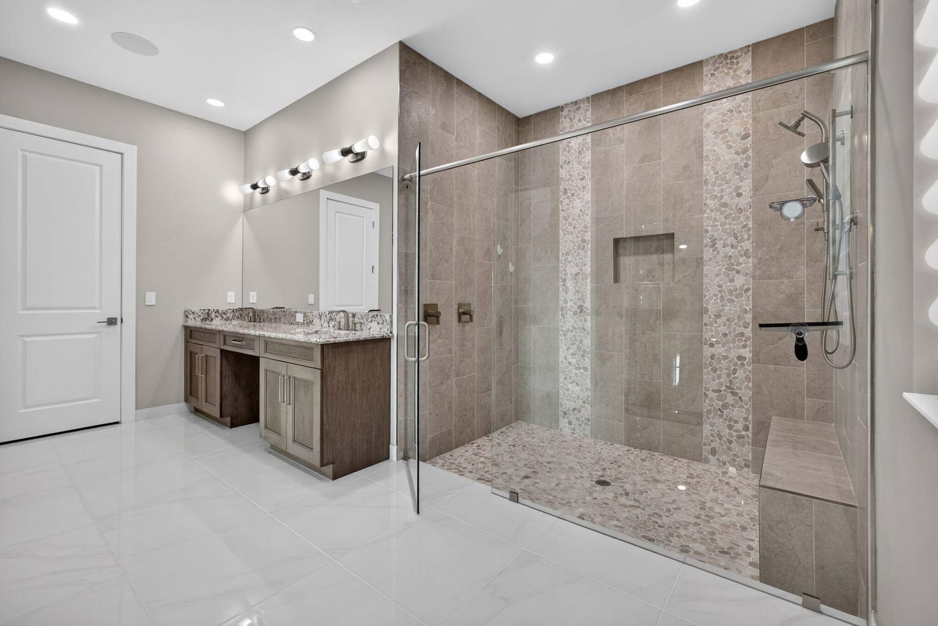 9934 Timber Creek Way, Palm Beach Gardens, FL 33412 Bathroom