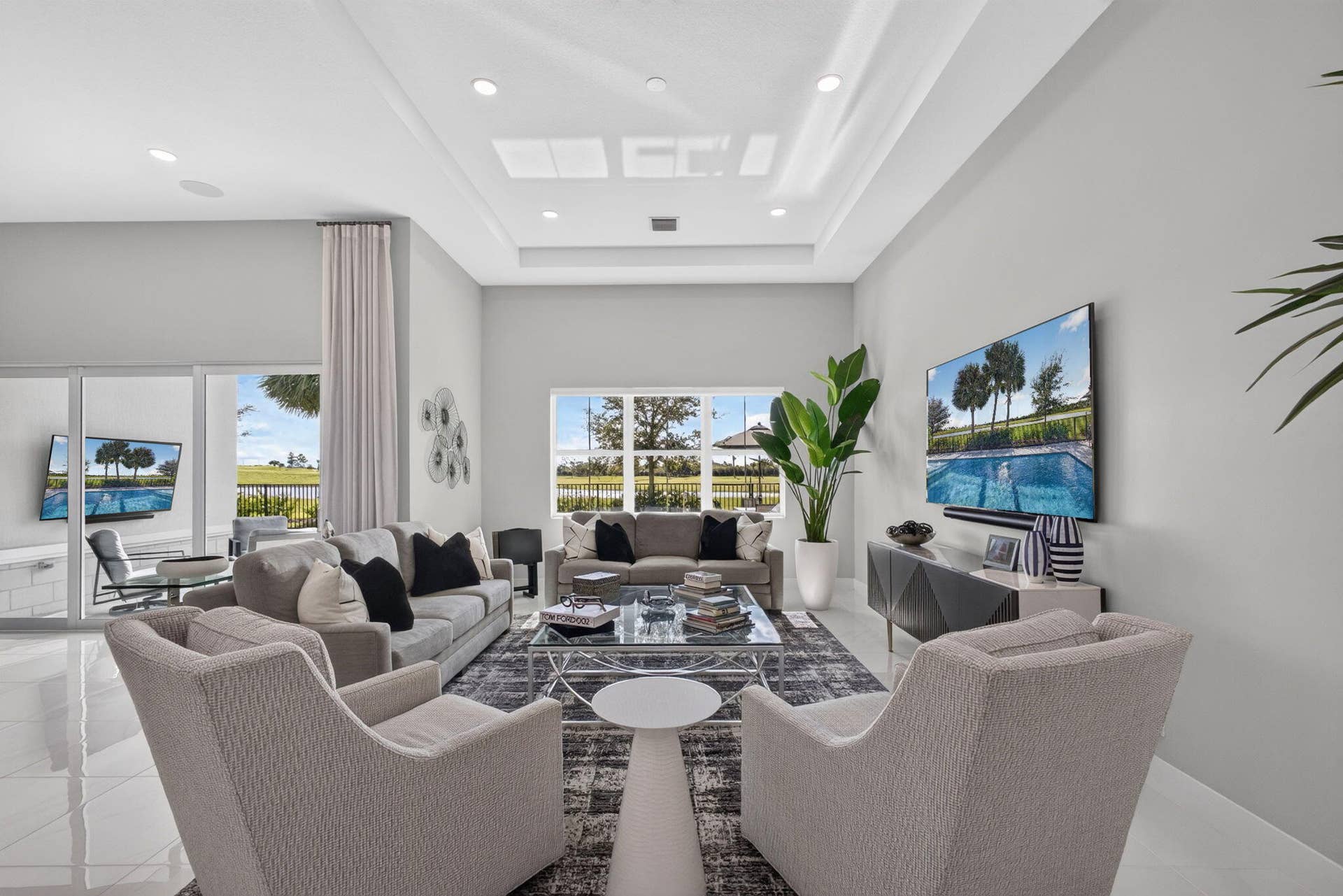 9934 Timber Creek Way, Palm Beach Gardens, FL 33412 Living Room