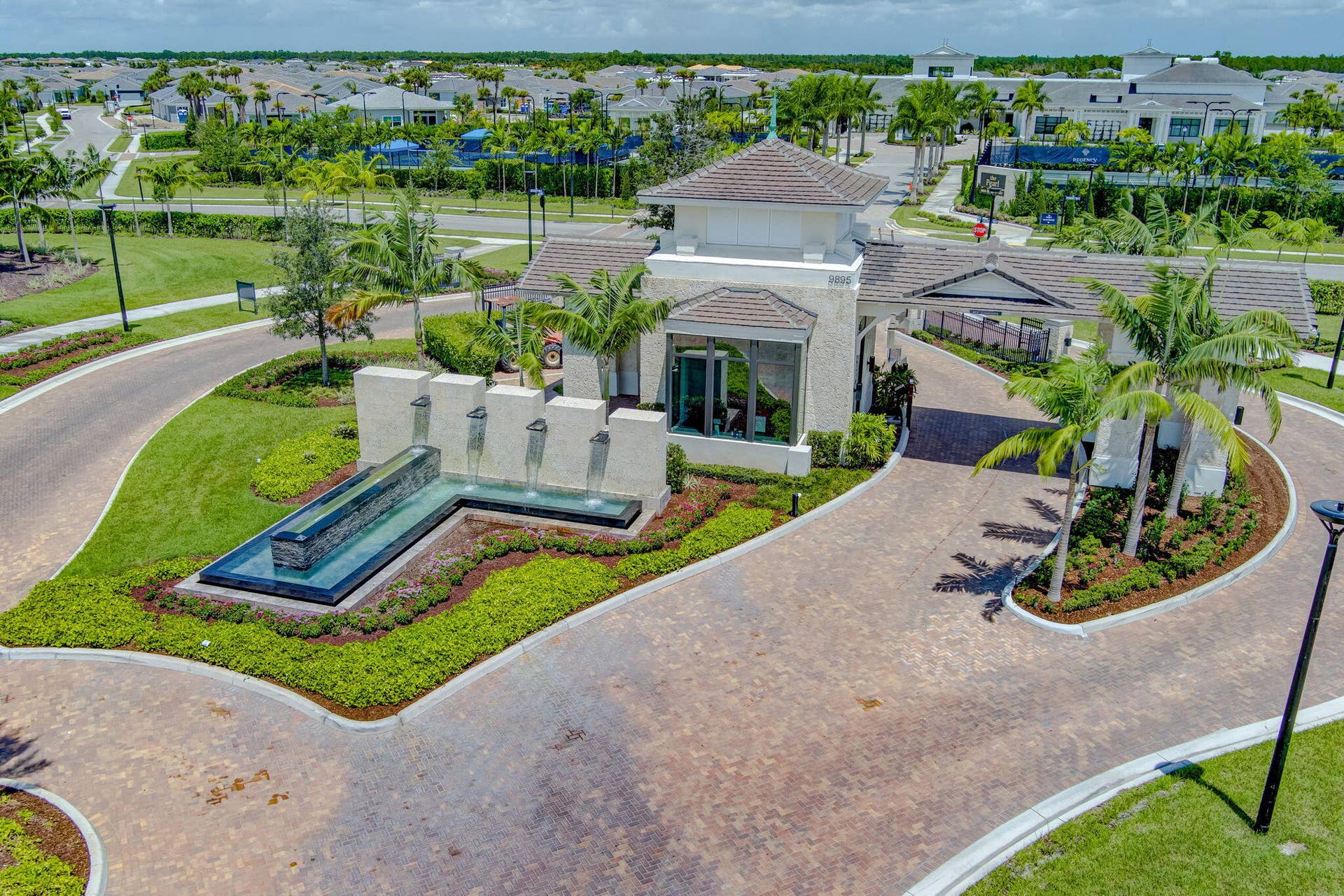 9934 Timber Creek Way, Palm Beach Gardens, FL 33412 Entrance