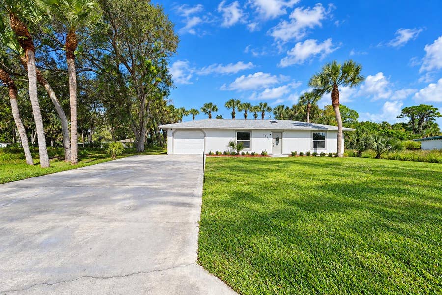 Property photo for 7602 Fort Walton Avenue, Fort Pierce, FL