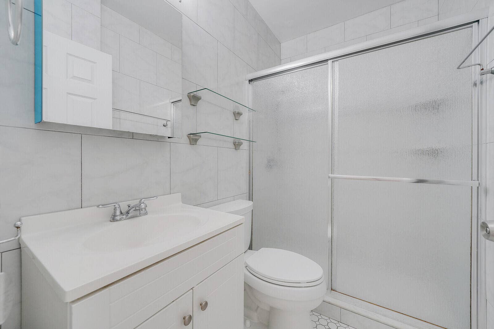 741 Bayshore Drive, #2 S, Fort Lauderdale, FL 33304 14_DSC00945_mls