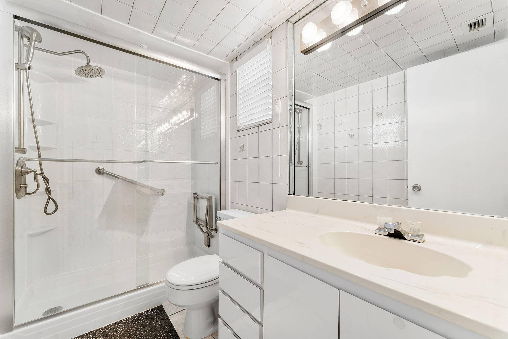 1889 S Ocean Drive, #203, Hallandale Beach, FL 33009 19-web-or-mls-DSC04930