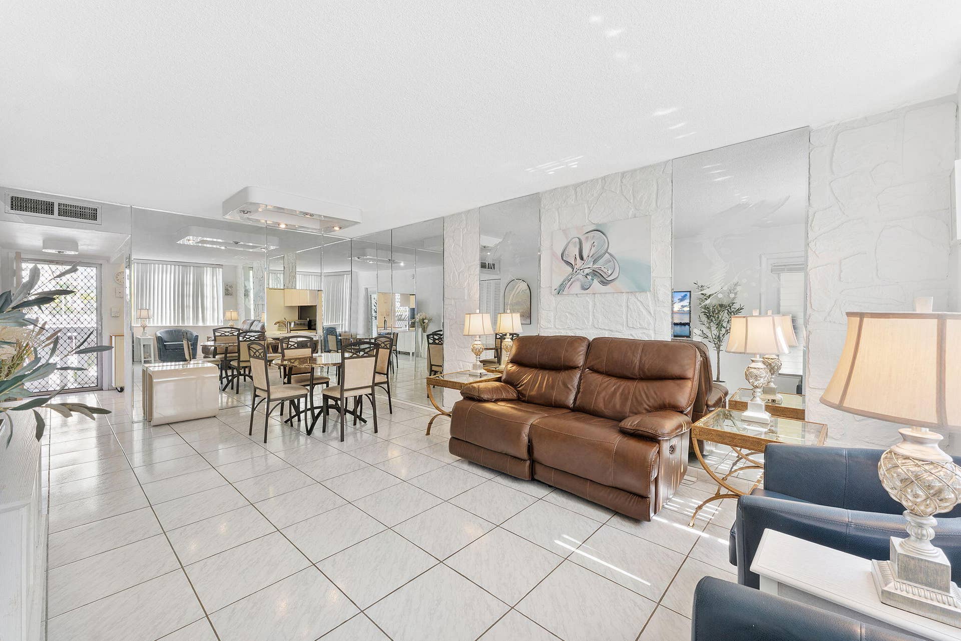 1889 S Ocean Drive, #203, Hallandale Beach, FL 33009 14-web-or-mls-DSC04905