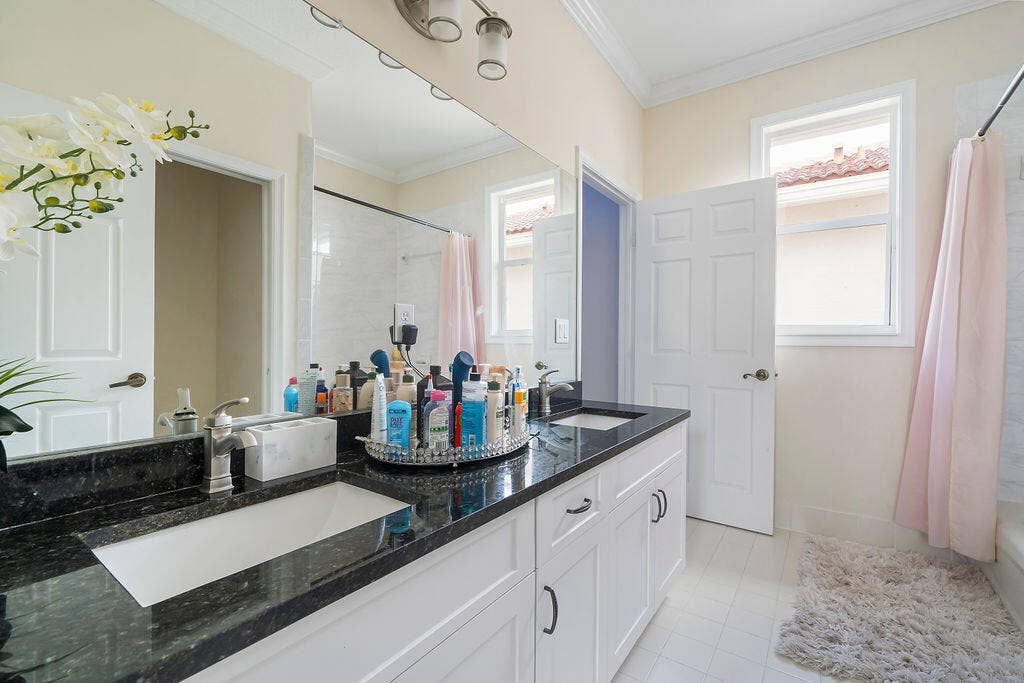 156 CATANIA Way, Royal Palm Beach, FL 33411 20220909152601406685000000-o