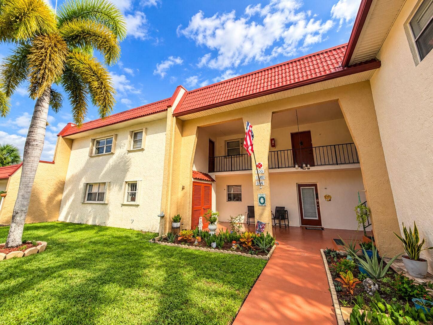112 LAKE DORA Drive, West Palm Beach, FL 33411 1