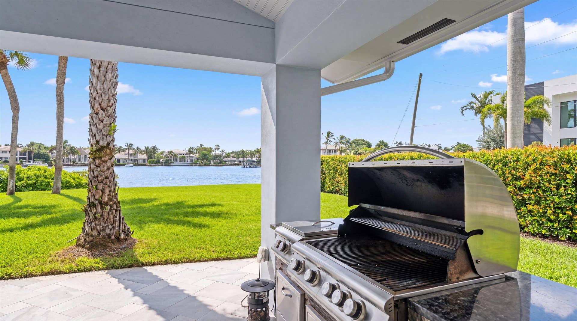 611 SE 7TH Street, #PH-5, Delray Beach, FL 33483 38-611 SE 7th St PH 5
