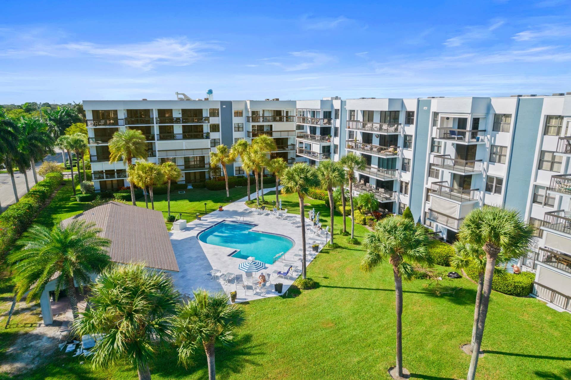 611 SE 7TH Street, #PH-5, Delray Beach, FL 33483 DJI_0043-SMALL