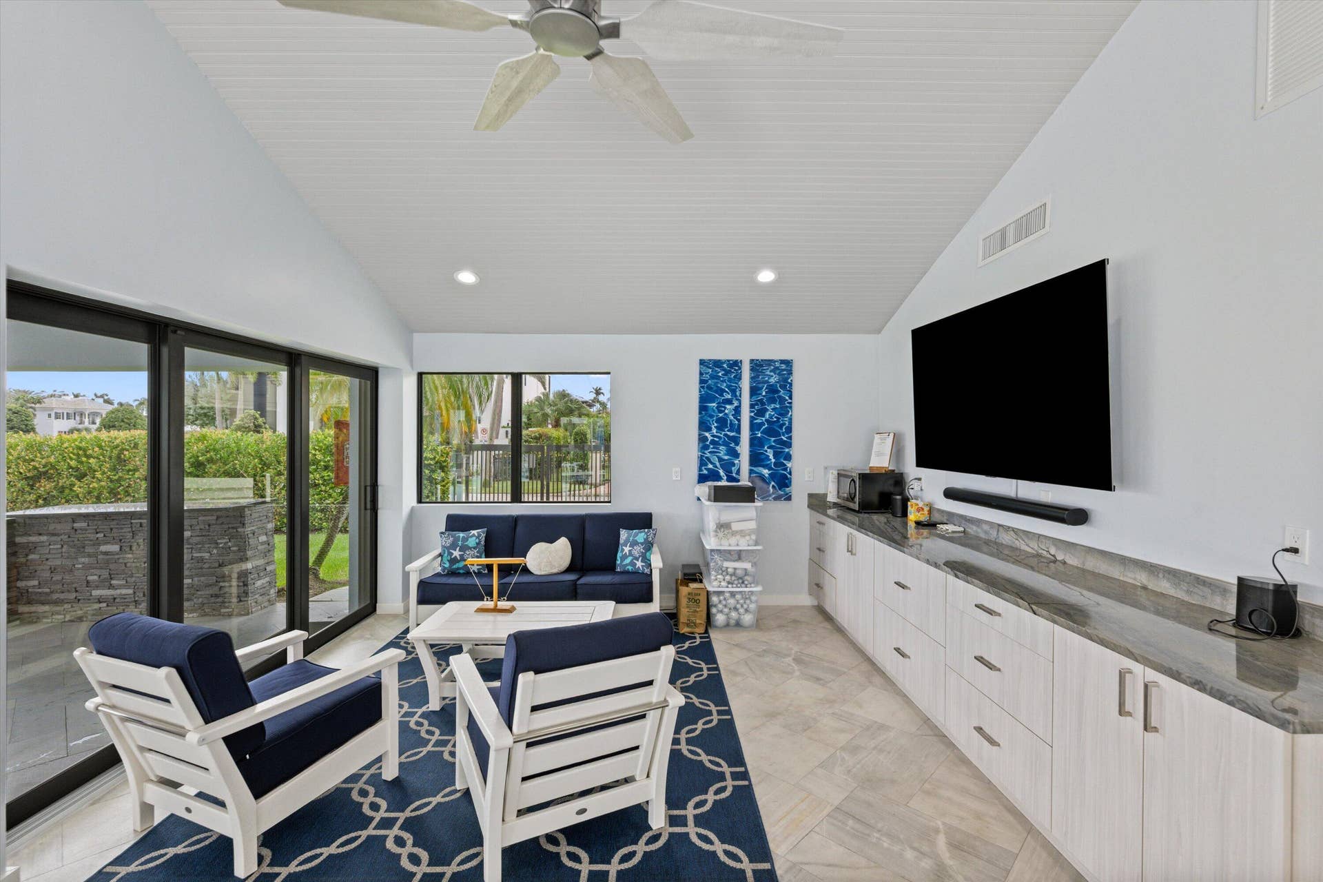611 SE 7TH Street, #PH-5, Delray Beach, FL 33483 29-DSC_2210