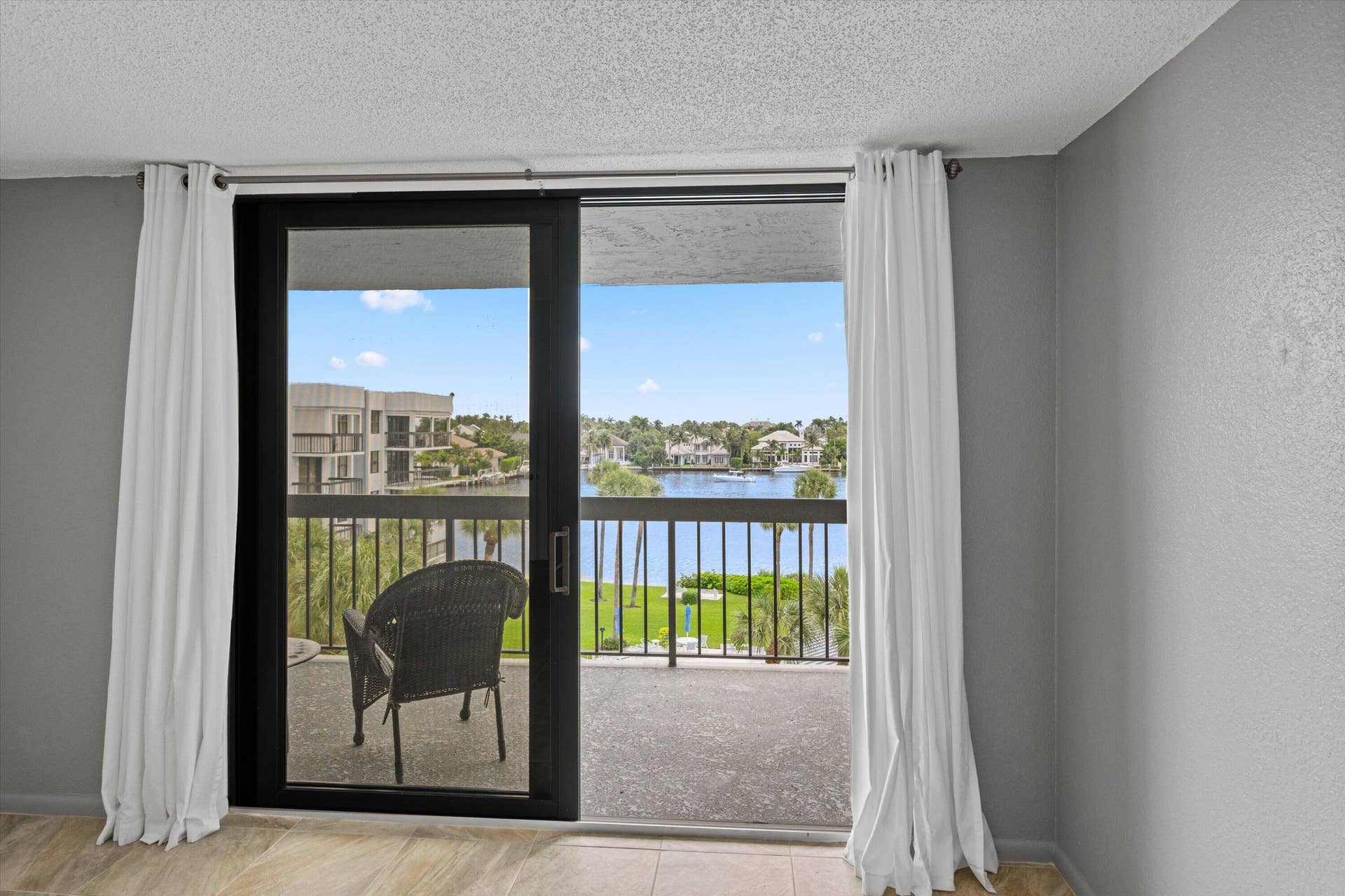 611 SE 7TH Street, #PH-5, Delray Beach, FL 33483 Primary View