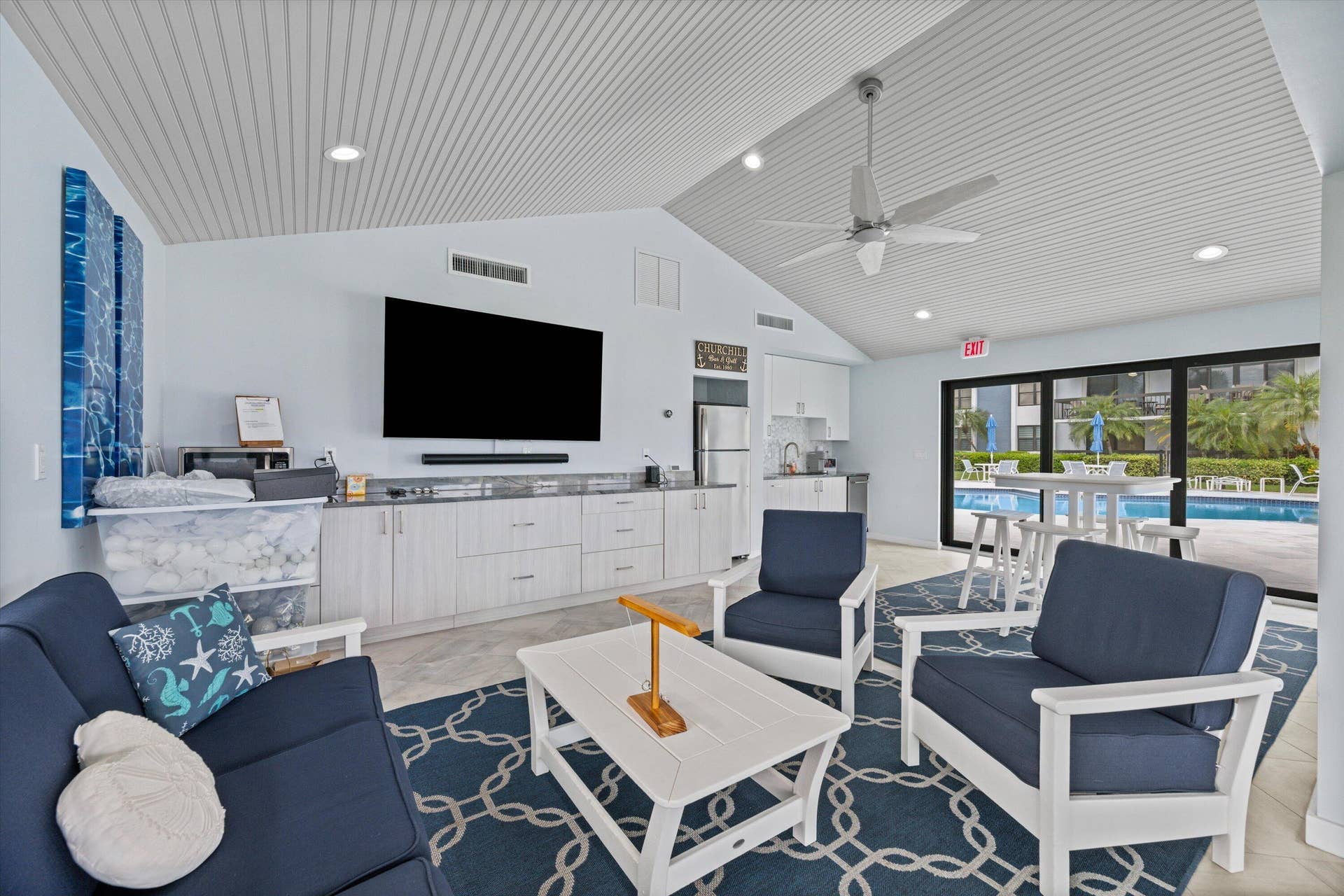 611 SE 7TH Street, #PH-5, Delray Beach, FL 33483 Pool Cabana