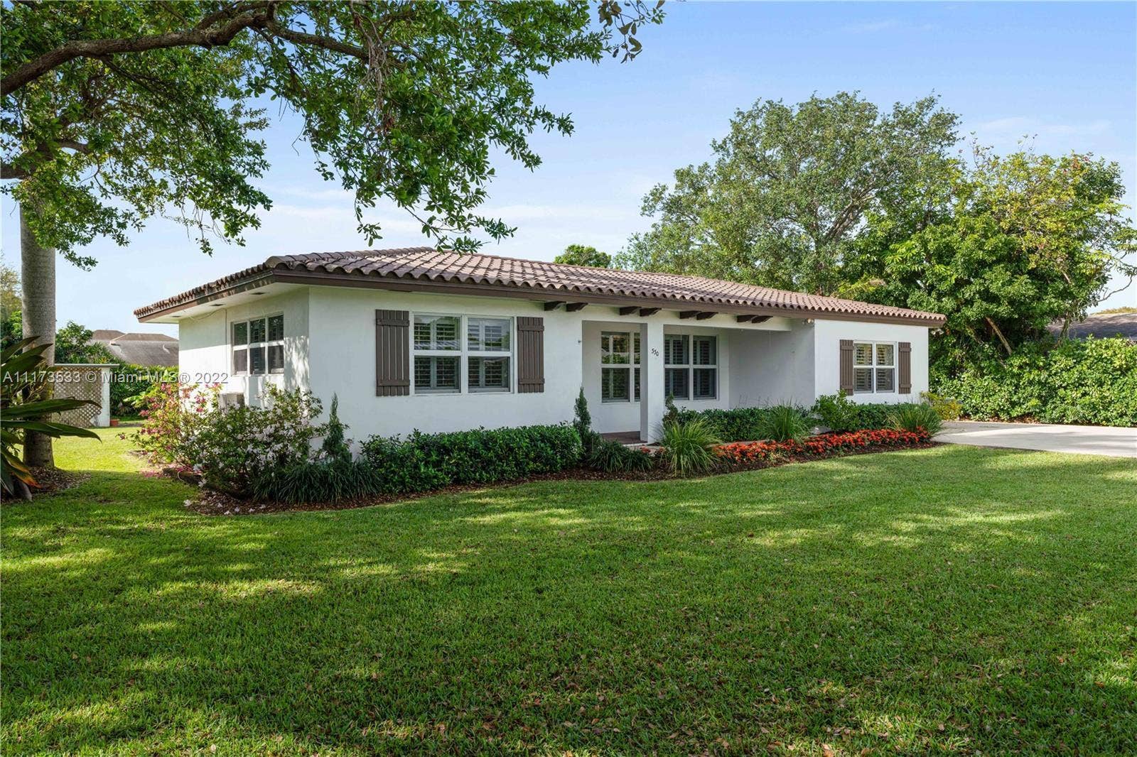 330 CENTER Street, Jupiter, FL 33458 Photo 2