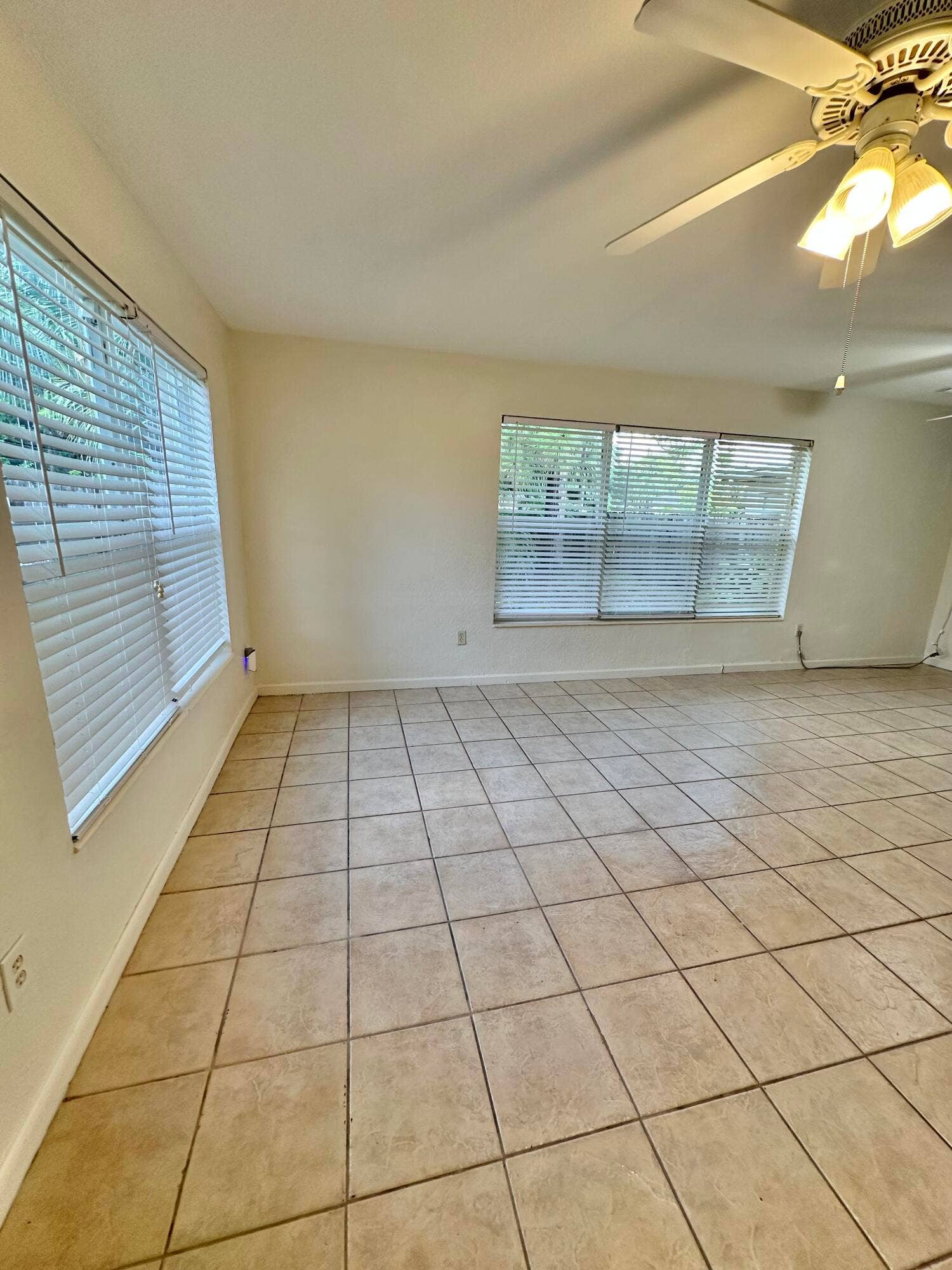 1411 NW 2ND Avenue, Fort Lauderdale, FL 33311 IMG_0066