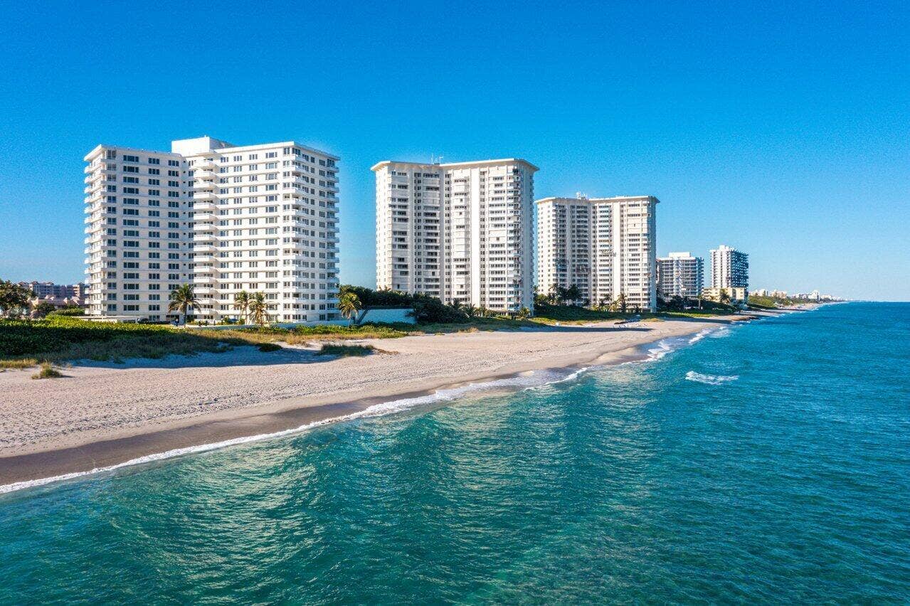 600 S Ocean Boulevard, #302, Boca Raton, FL 33432 045-600SouthOceanBoulevard-1207-BocaRato