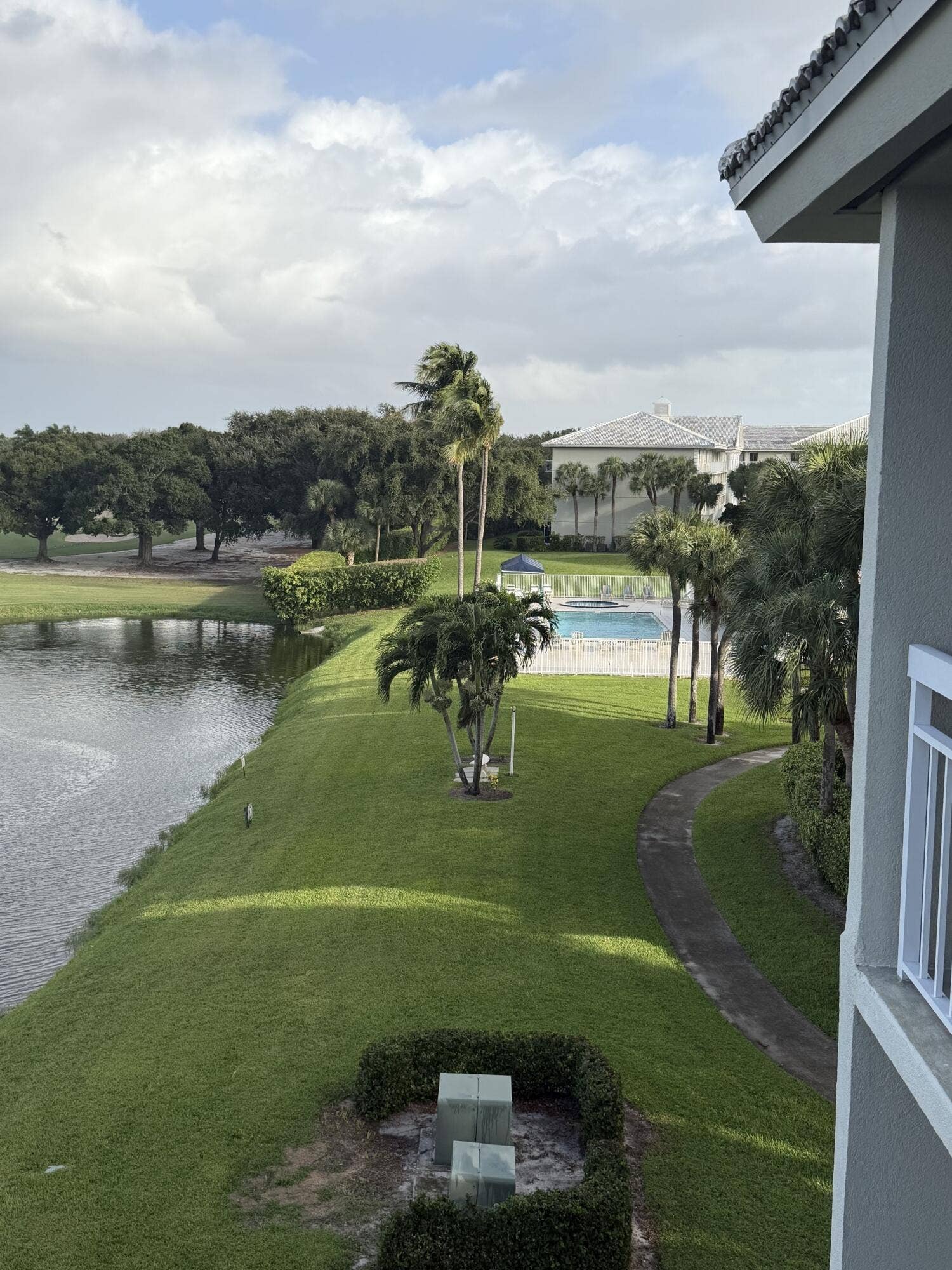 2421 VILLAGE Boulevard, #406, West Palm Beach, West Palm Beach, FL 33409 IMG_1934
