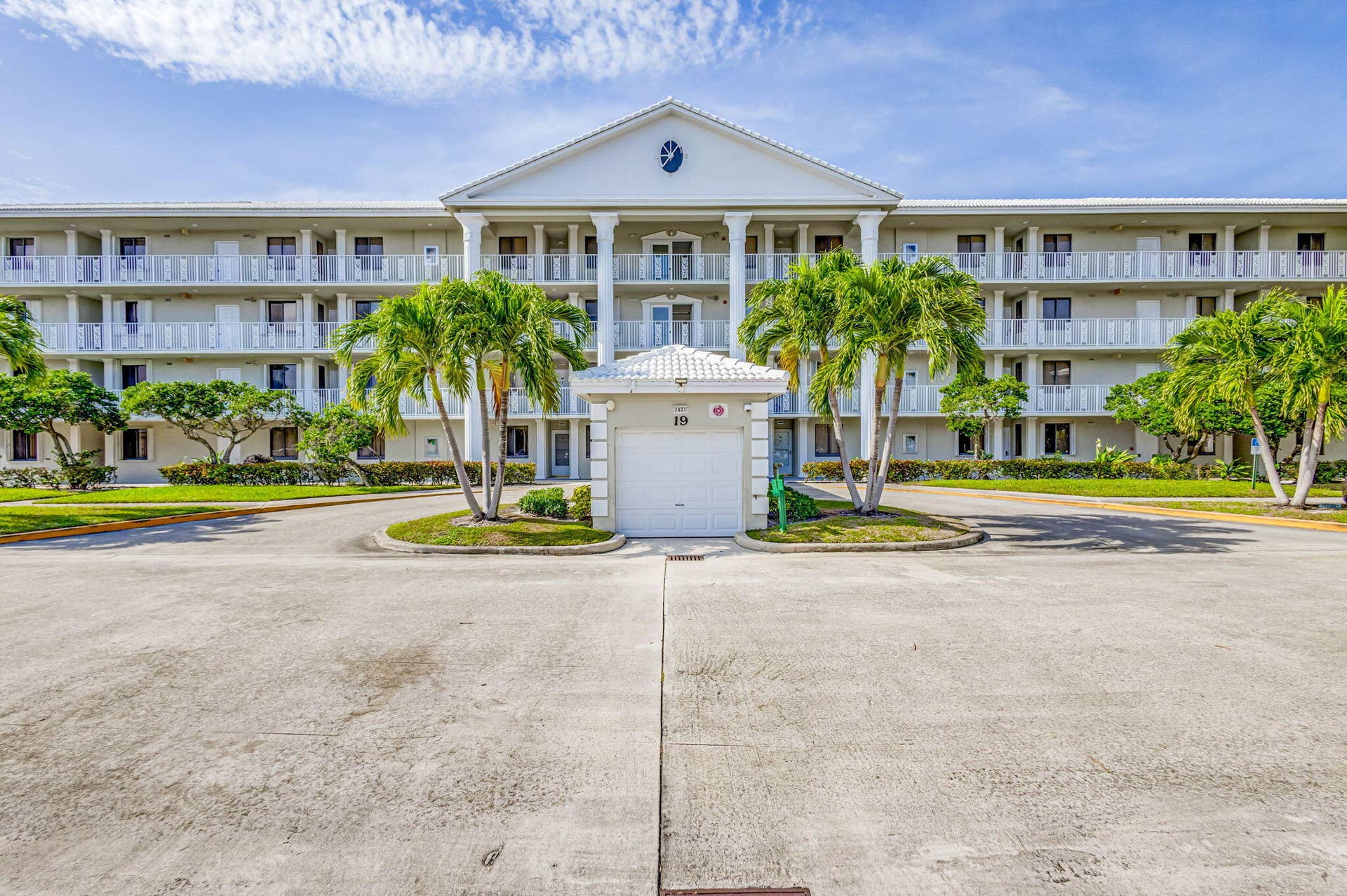 2421 VILLAGE Boulevard, #406, West Palm Beach, West Palm Beach, FL 33409 40-web-or-mls-01_5d1a8058js