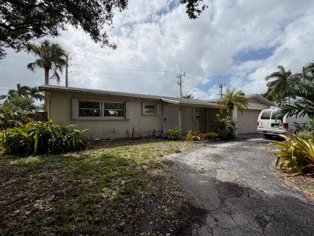 216 SE 10th Court, Deerfield Beach, FL 33441 IMG_7115