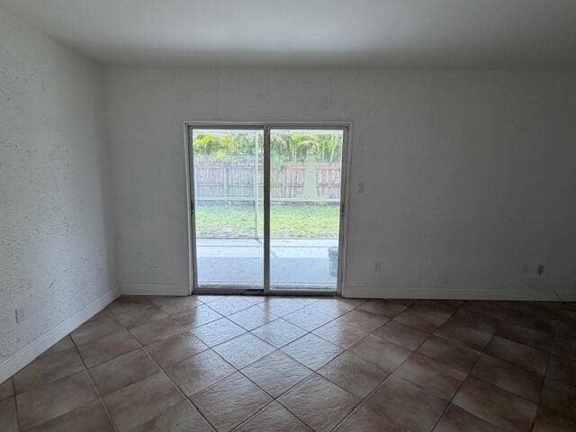 216 SE 10th Court, Deerfield Beach, FL 33441 IMG_7101