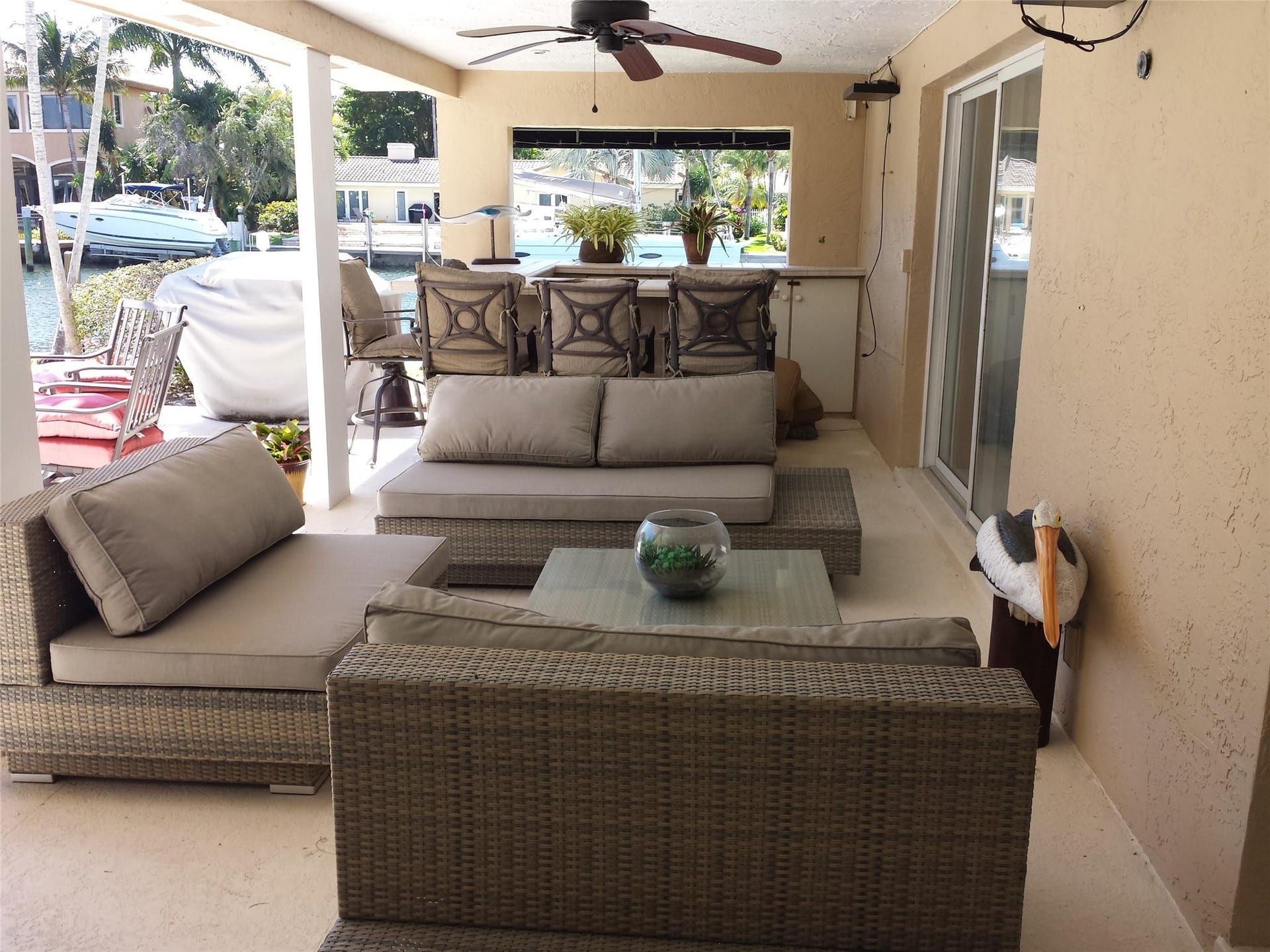 2330 NE 33RD Street, Lighthouse Point, Lighthouse Point, FL 33064 Large L shape patio with service bar