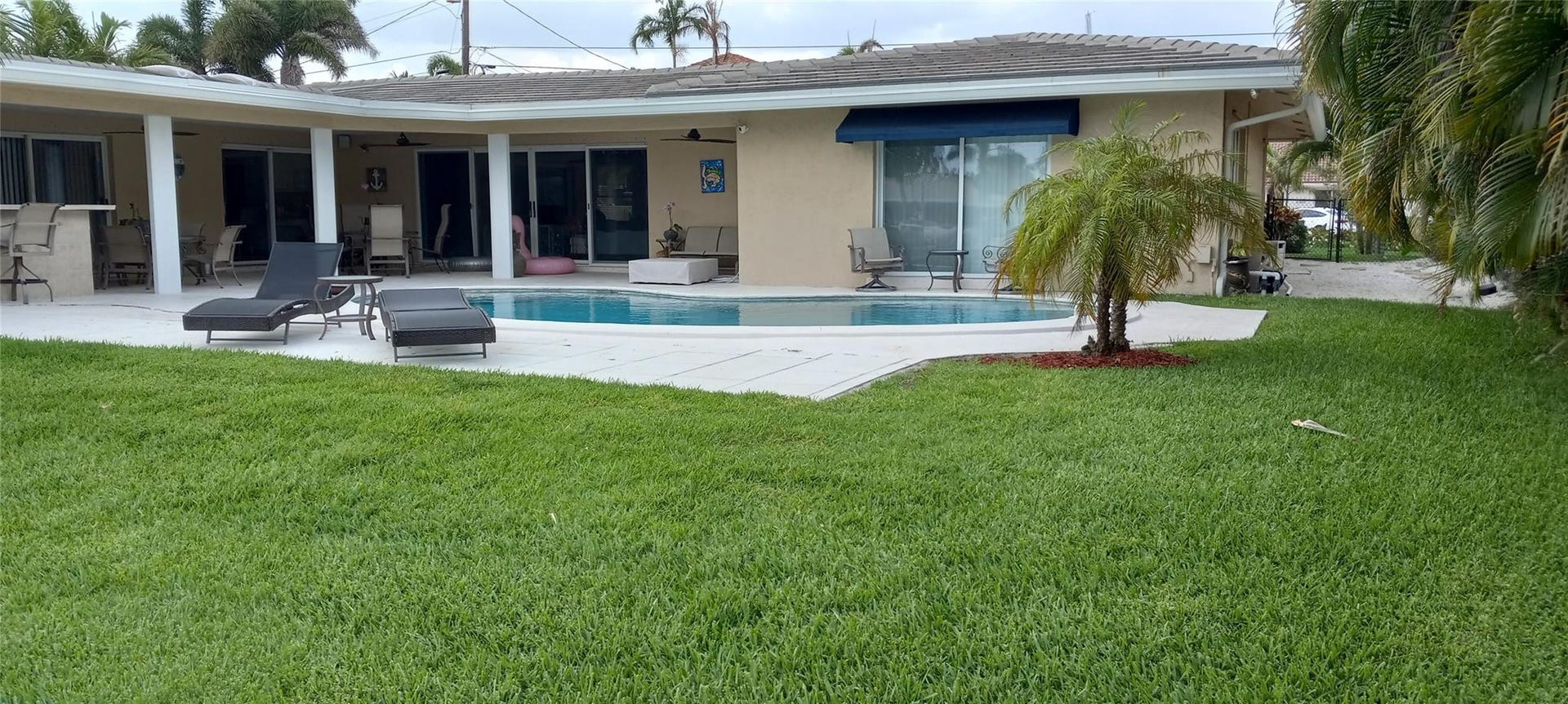 2330 NE 33RD Street, Lighthouse Point, Lighthouse Point, FL 33064 Large rear yard