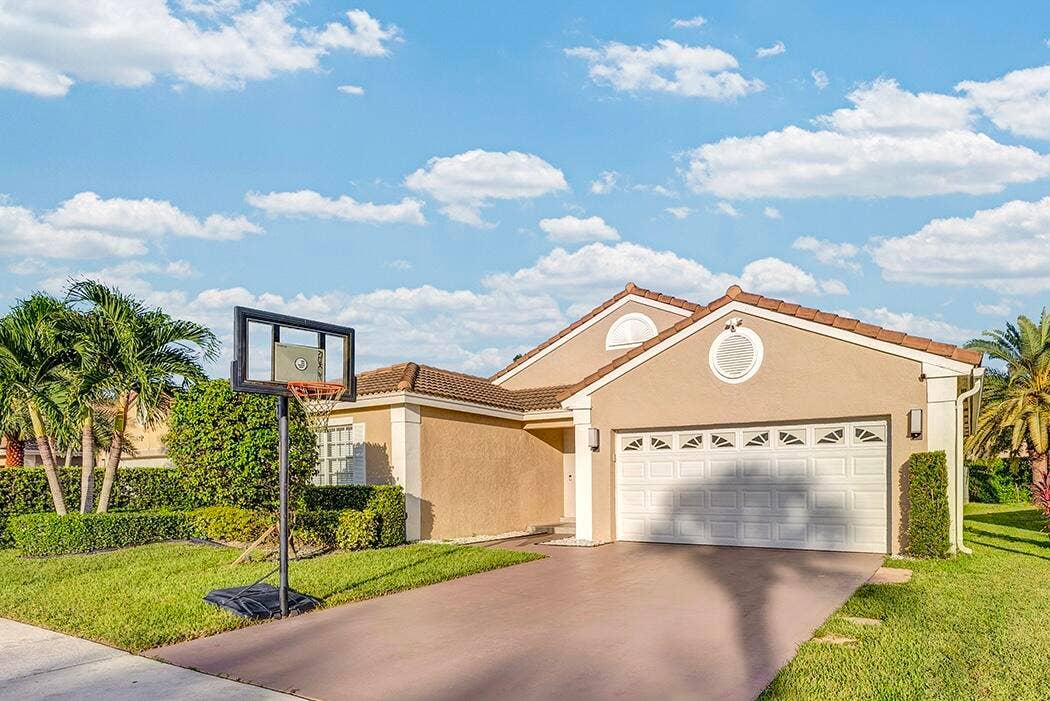 10580 PEBBLE COVE Lane, Boca Raton, FL 33498 DSC05009