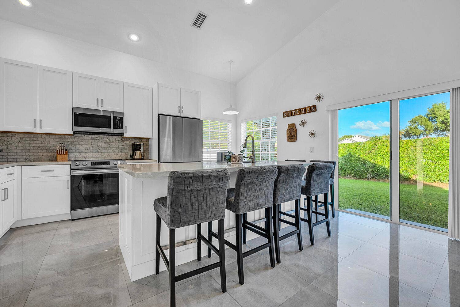 10580 PEBBLE COVE Lane, Boca Raton, FL 33498 DSC04958