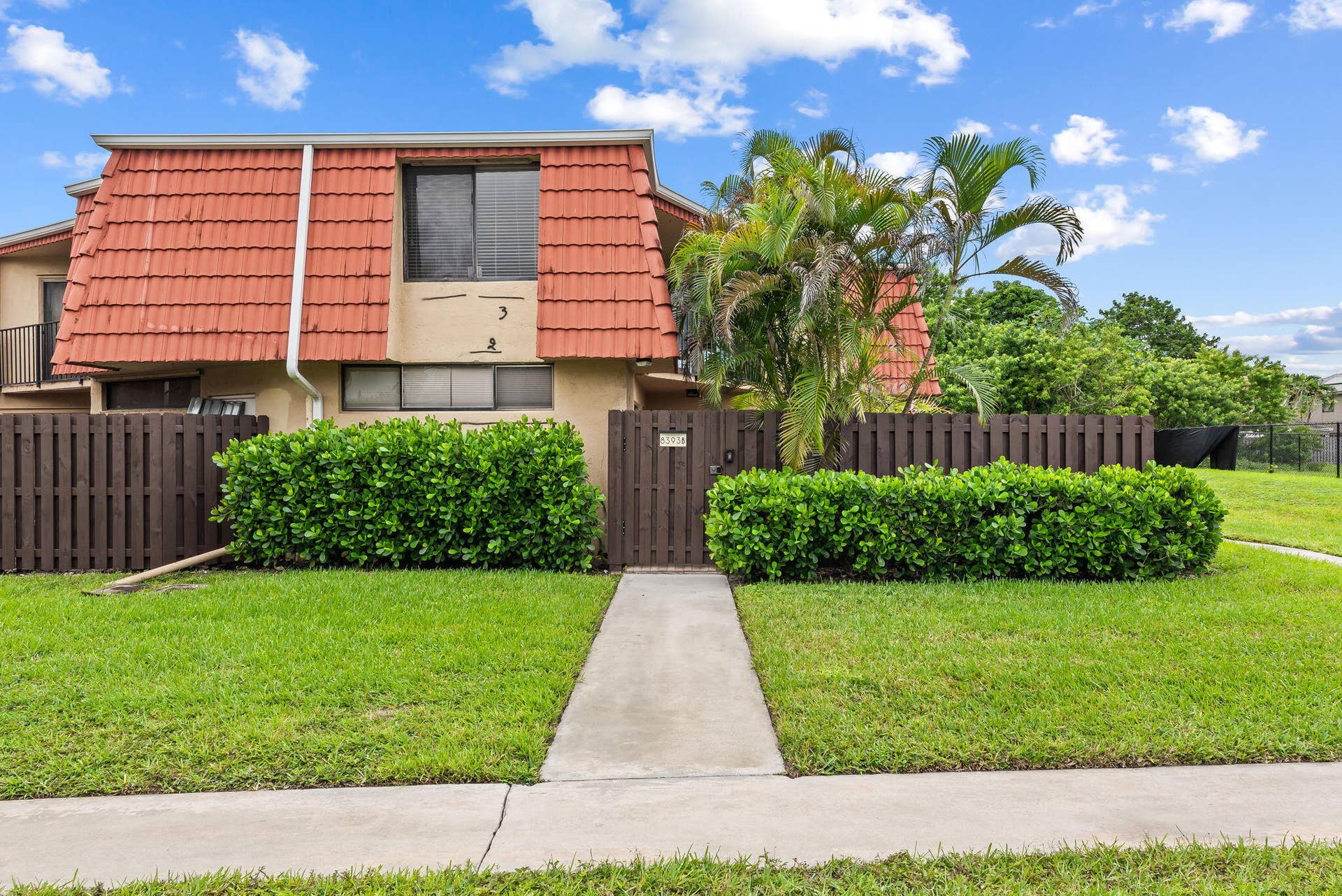 8393 Trent Court, Boca Raton, FL 33433 2-web-or-mls-_BWP0789