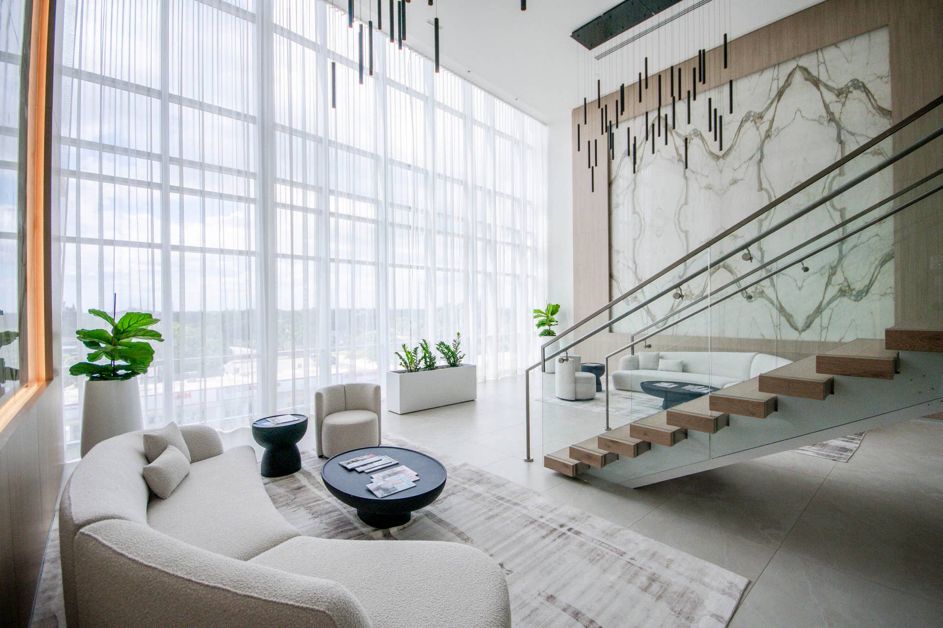 220 Lake Shore Drive, #813, West Palm Beach, FL 33403 Club Area Lobby