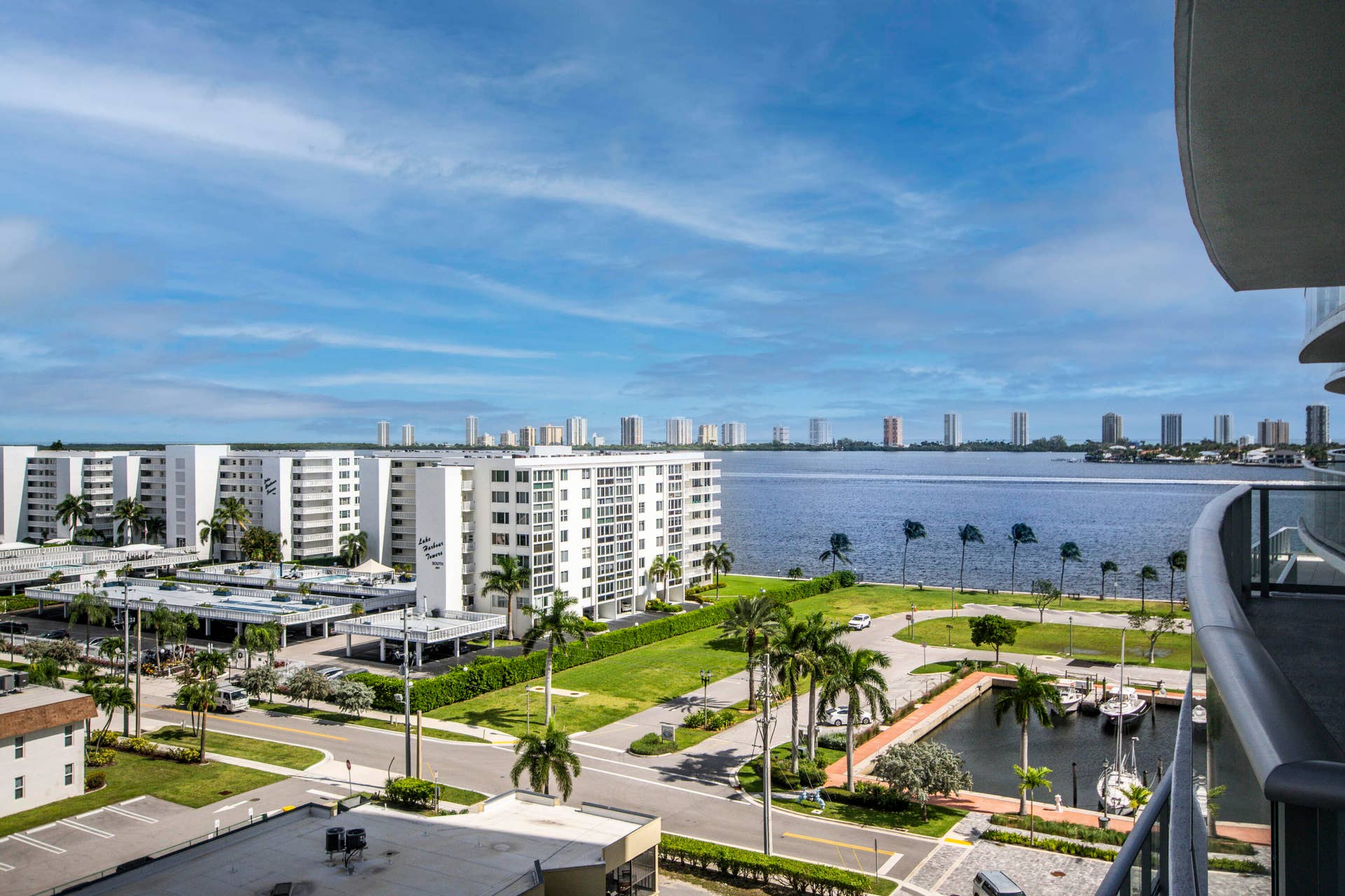 220 Lake Shore Drive, #813, West Palm Beach, FL 33403 Terrace - Intracoastal View