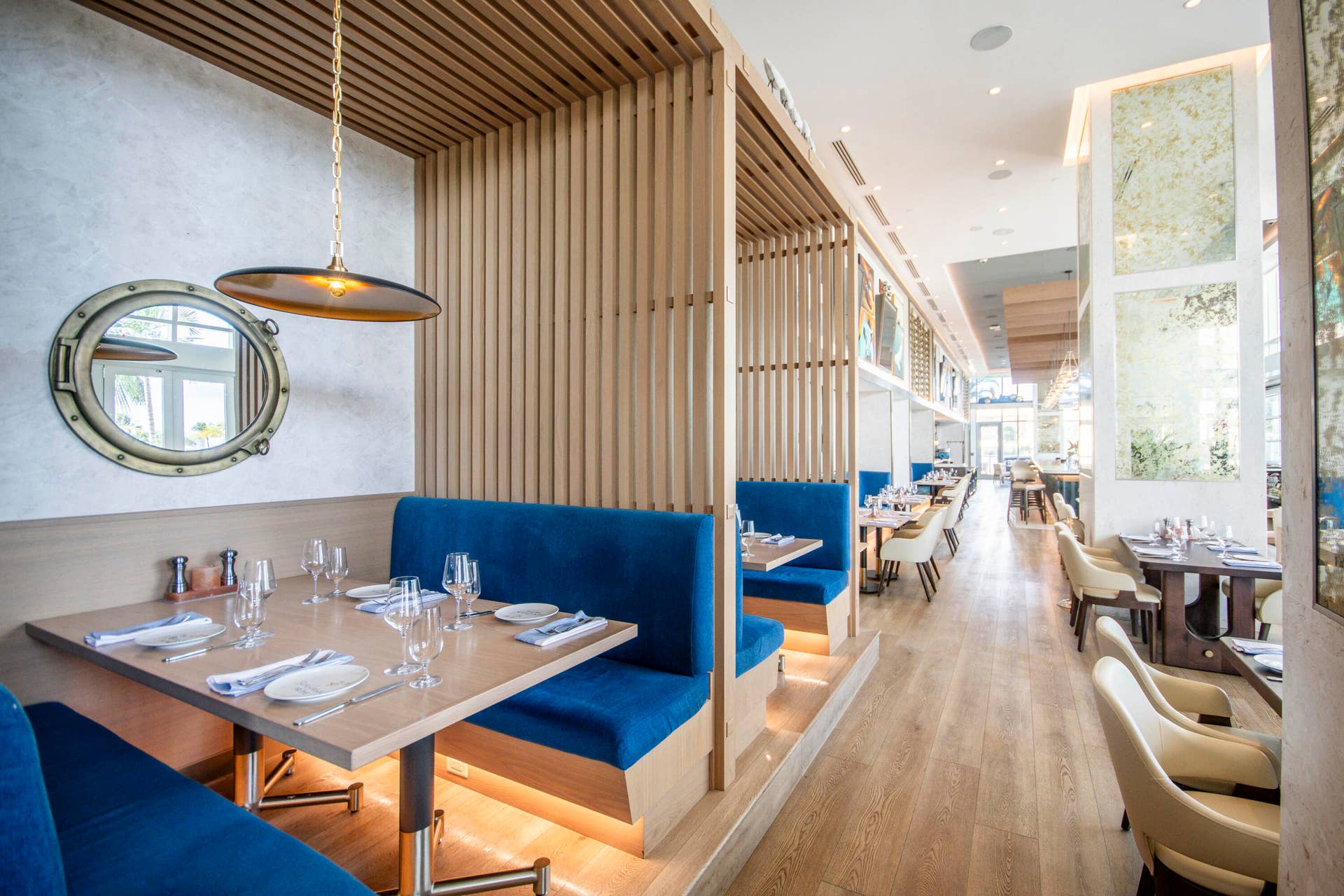 220 Lake Shore Drive, #813, West Palm Beach, FL 33403 SeaHawk Prime Restaurant & Bar