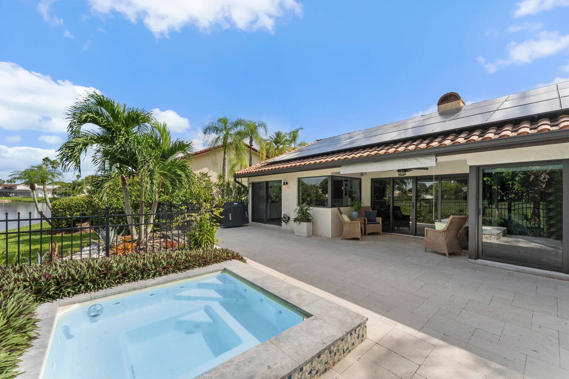 7029 GOLF POINTE Circle, Tamarac, FL 33321 7029_Golf_Pointe_Circle-34