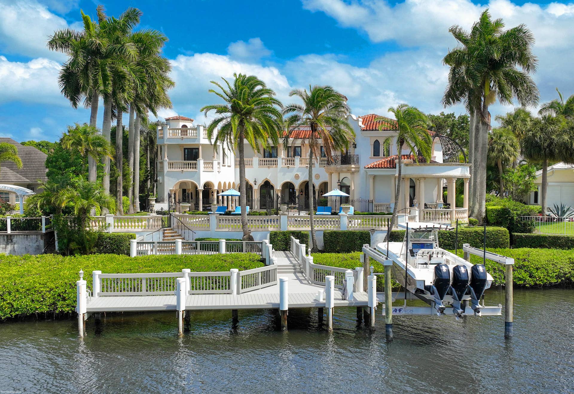 370 Eagle Drive, Jupiter, FL 33477 Rear Elevation