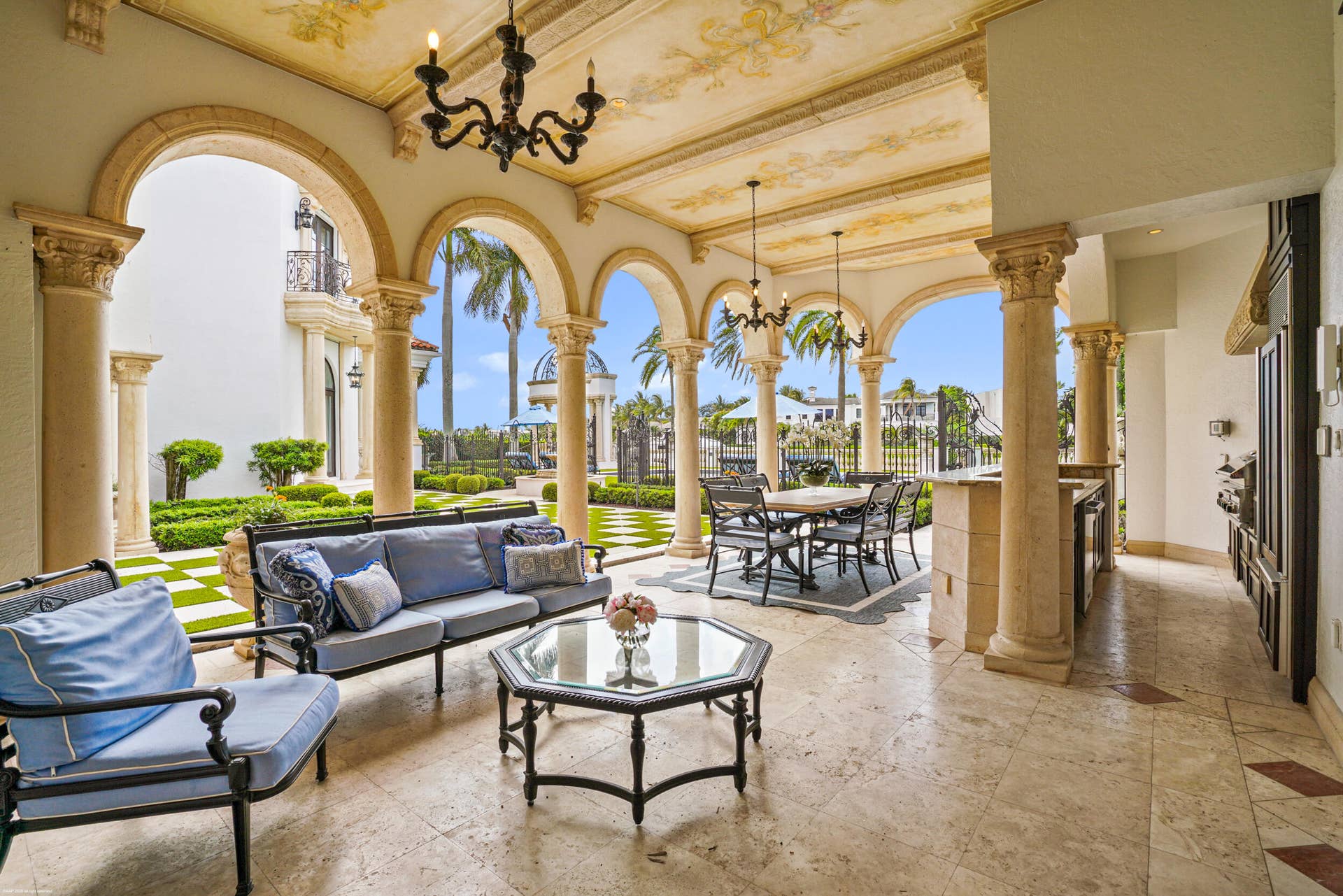 370 Eagle Drive, Jupiter, FL 33477 Covered Patio