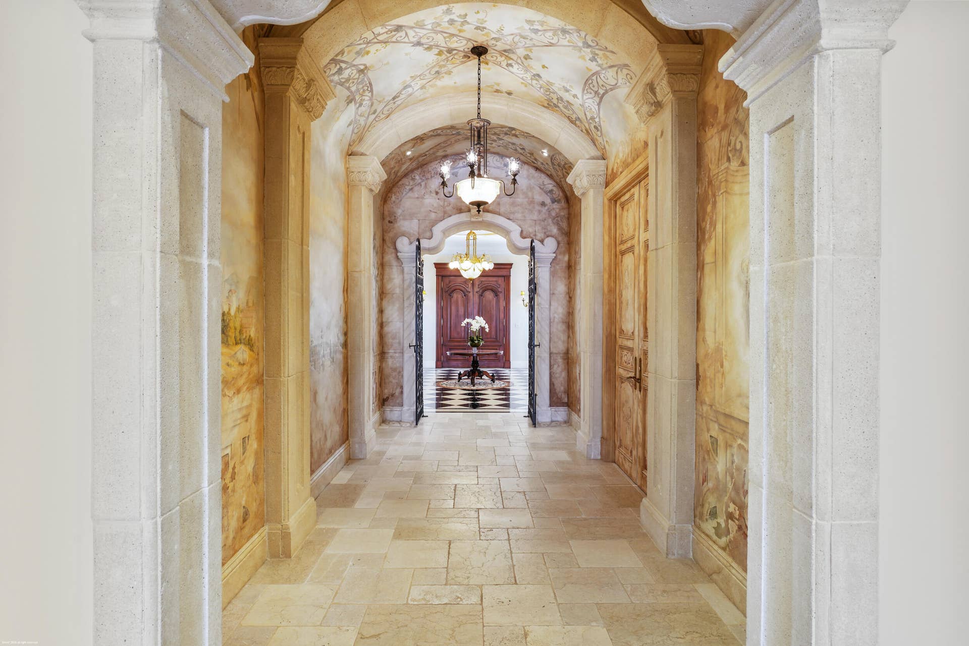 370 Eagle Drive, Jupiter, FL 33477 Hallway