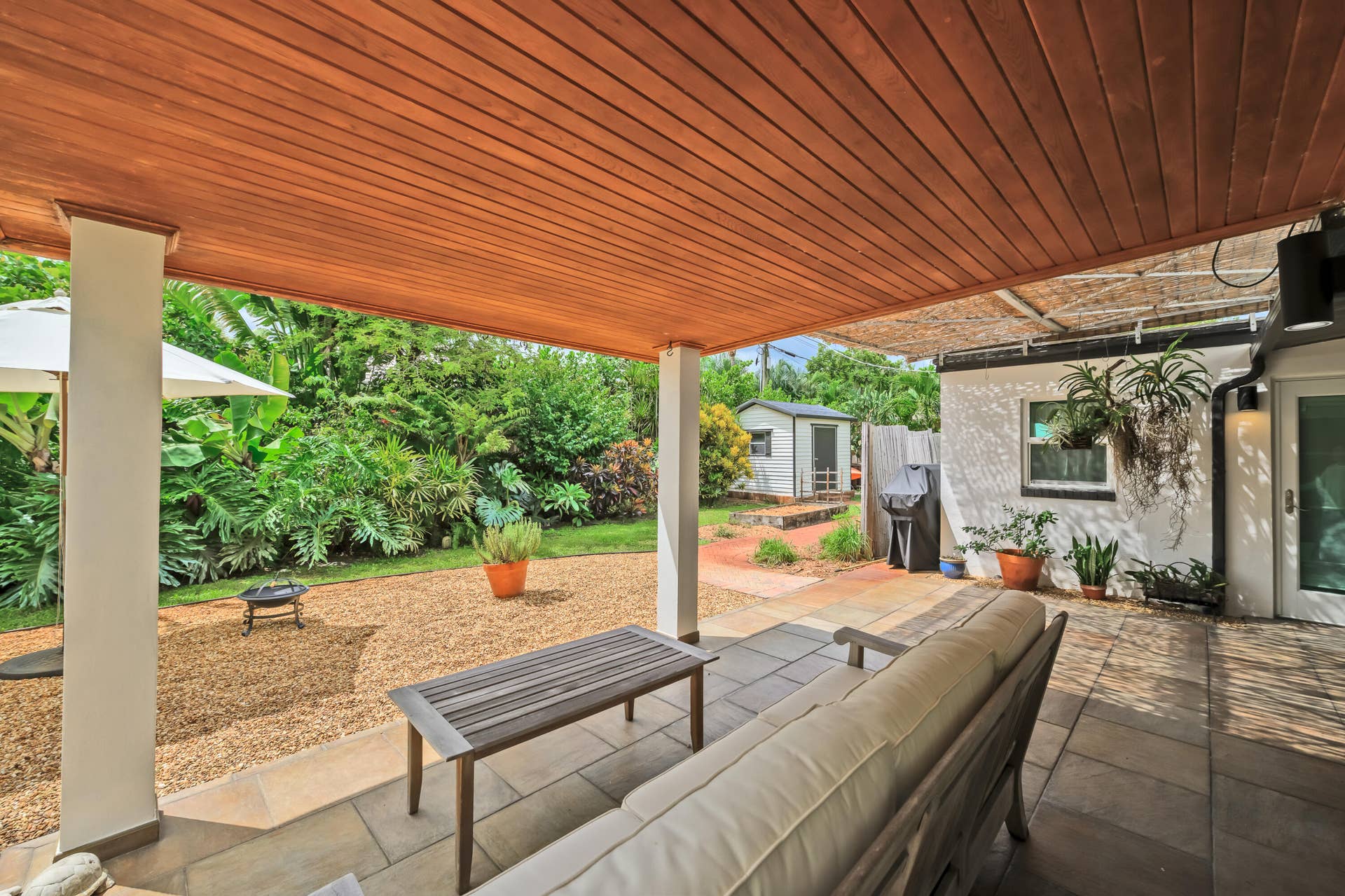 25 - Covered Patio 2
