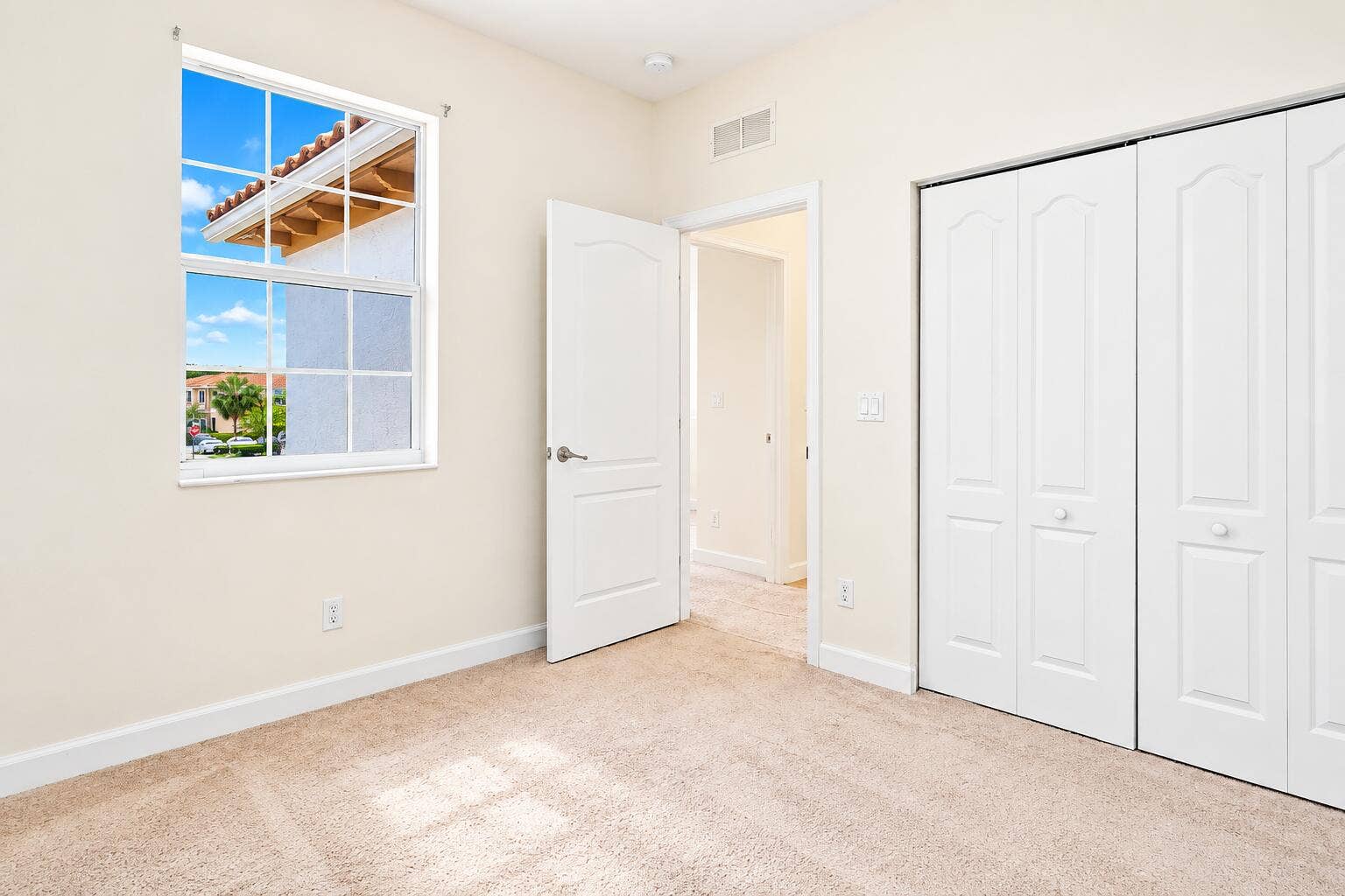5089 Ellery Terrace, West Palm Beach, FL 33417 3rd bd