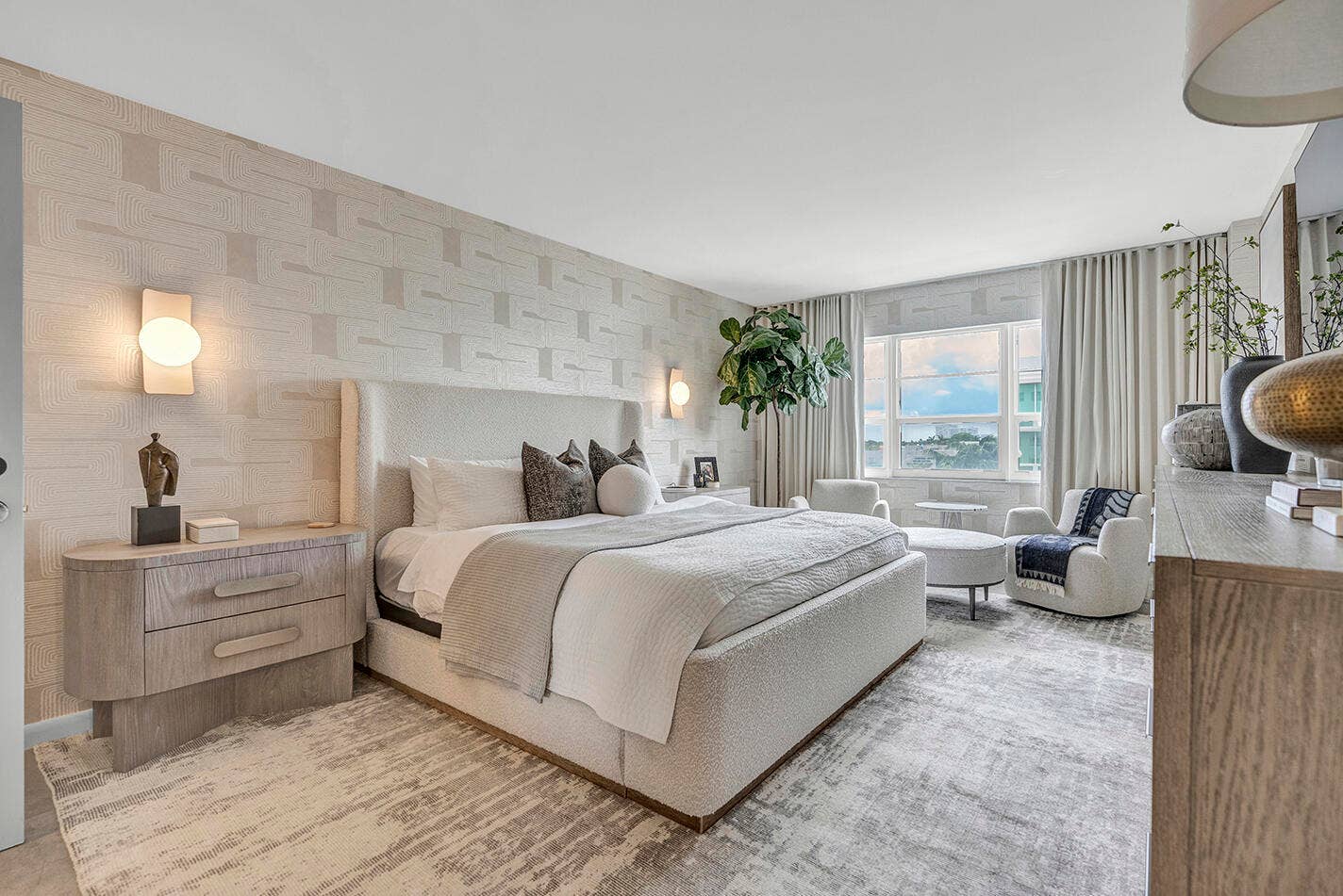 340 SUNSET Drive, #505, Fort Lauderdale, Fort Lauderdale, FL 33301 Primary Bedroom
