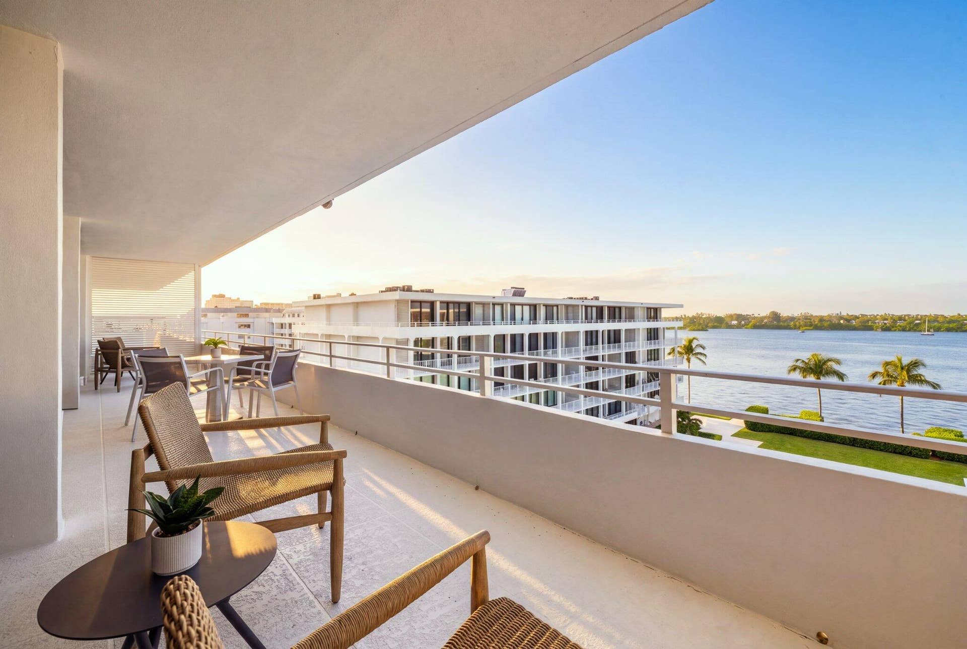2784 S OCEAN, #502E, Palm Beach, FL 33480 58-ET6A6990_Golden-web