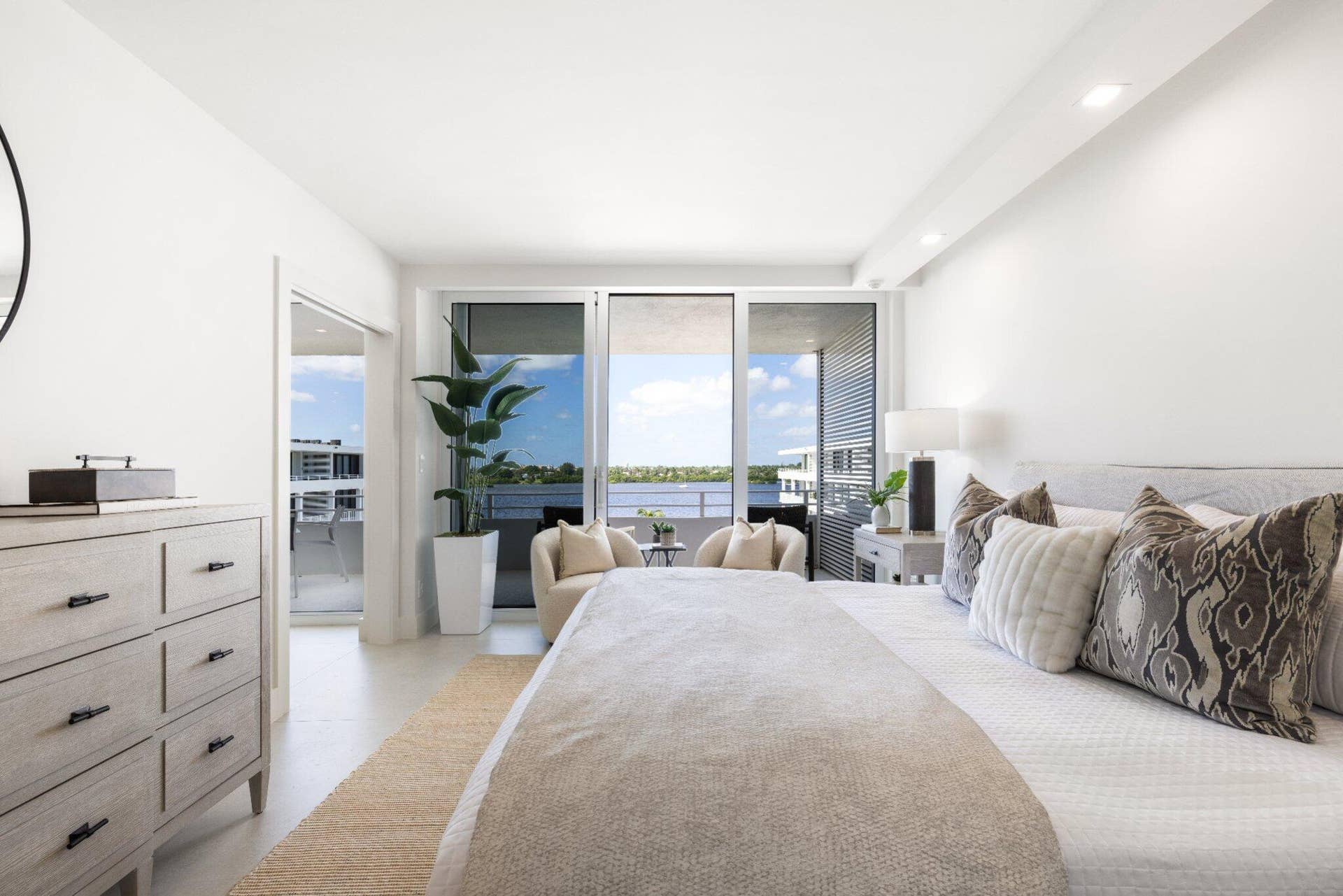 2784 S OCEAN, #502E, Palm Beach, FL 33480 24-ET6A6929-web