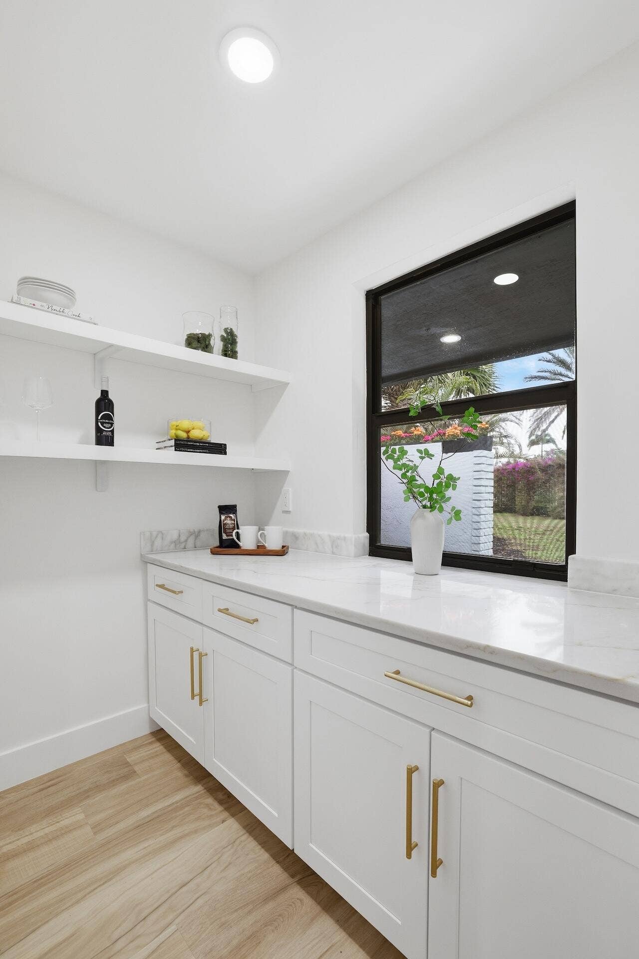 8862 Wendy Lane S, West Palm Beach, FL 33411 Pantry