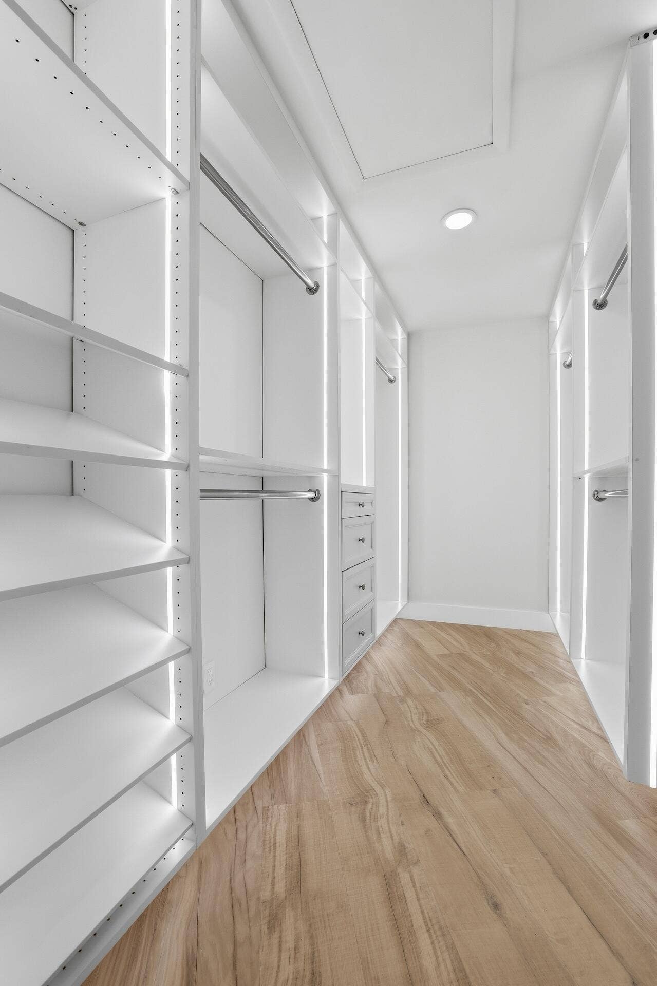 8862 Wendy Lane S, West Palm Beach, FL 33411 Primary Walking Closet