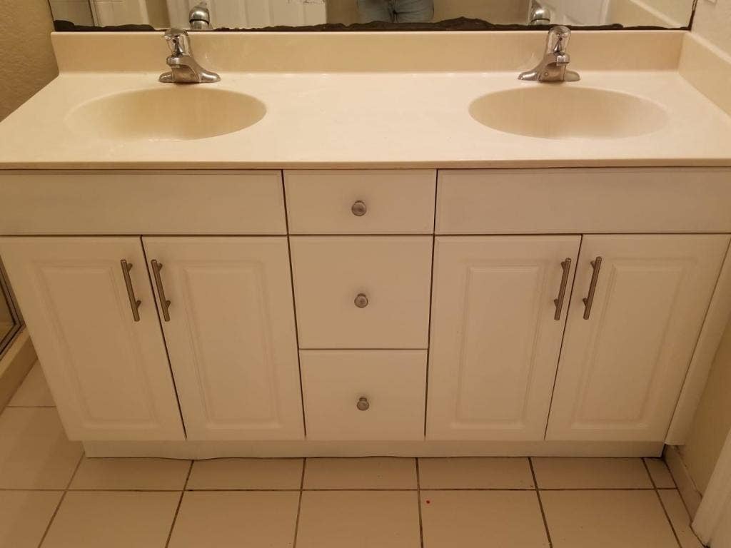 984 LUCAYA Drive, Riviera Beach, FL 33404 Master Bath
