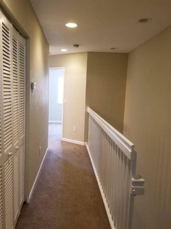 984 LUCAYA Drive, Riviera Beach, FL 33404 Hallway 2nd floor