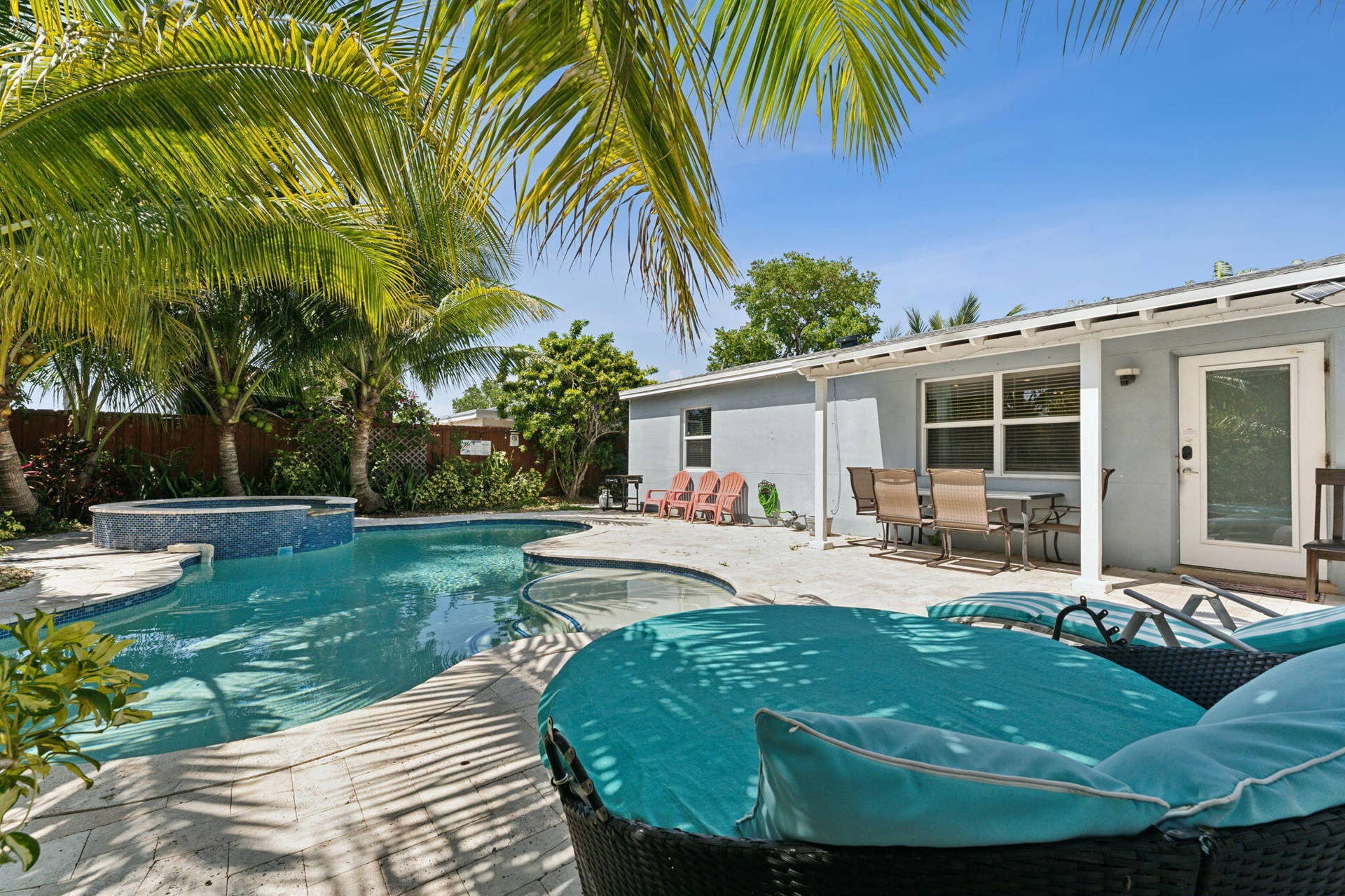 1631 N Andrews Square, Fort Lauderdale, FL 33311 32-web-or-mls-DSC04959