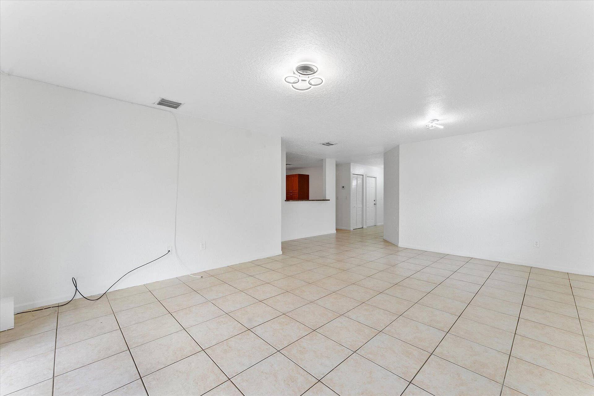 2212 NW 9TH Court, Fort Lauderdale, FL 33311 04-2212 NW 9th Ct_004