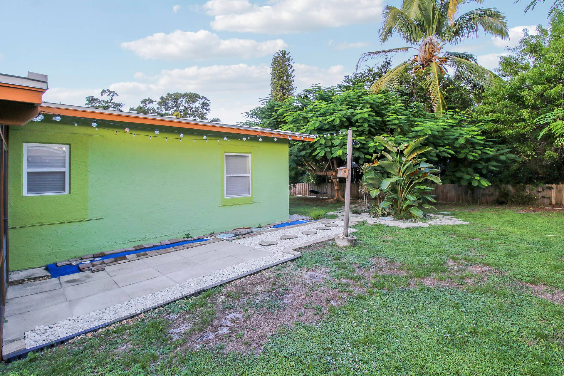 1225 MOHAWK Street, Jupiter, FL 33458 East Side